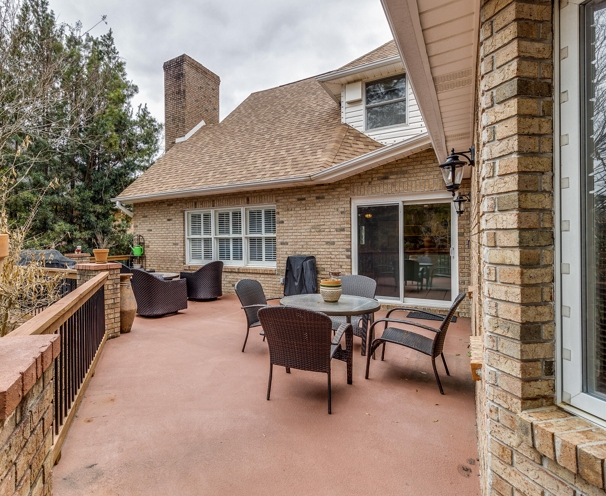 MARCUS POINTE - Residential