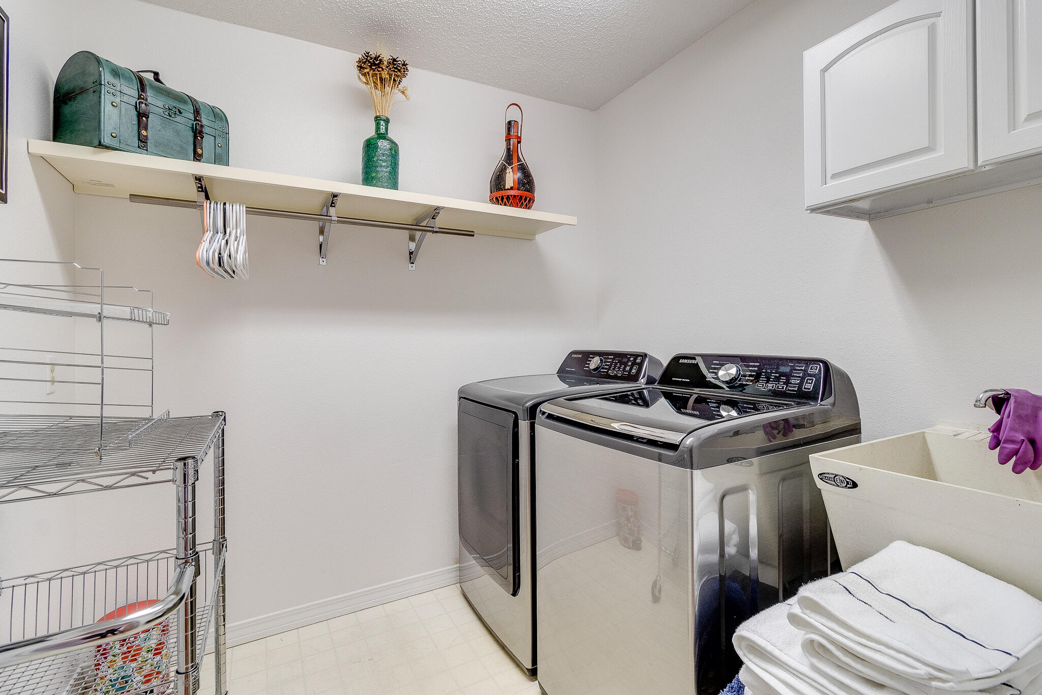 MARCUS POINTE - Residential