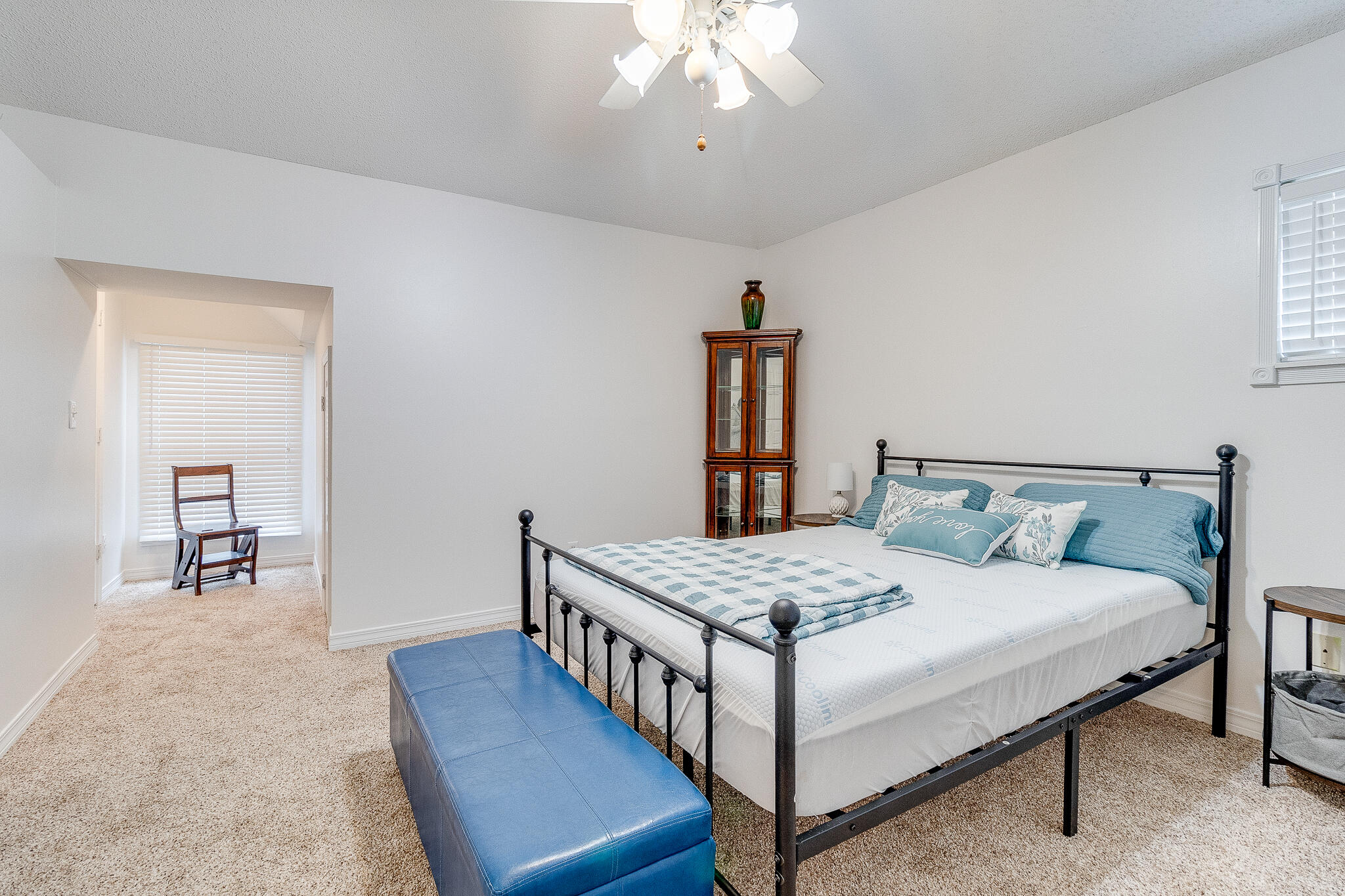 MARCUS POINTE - Residential