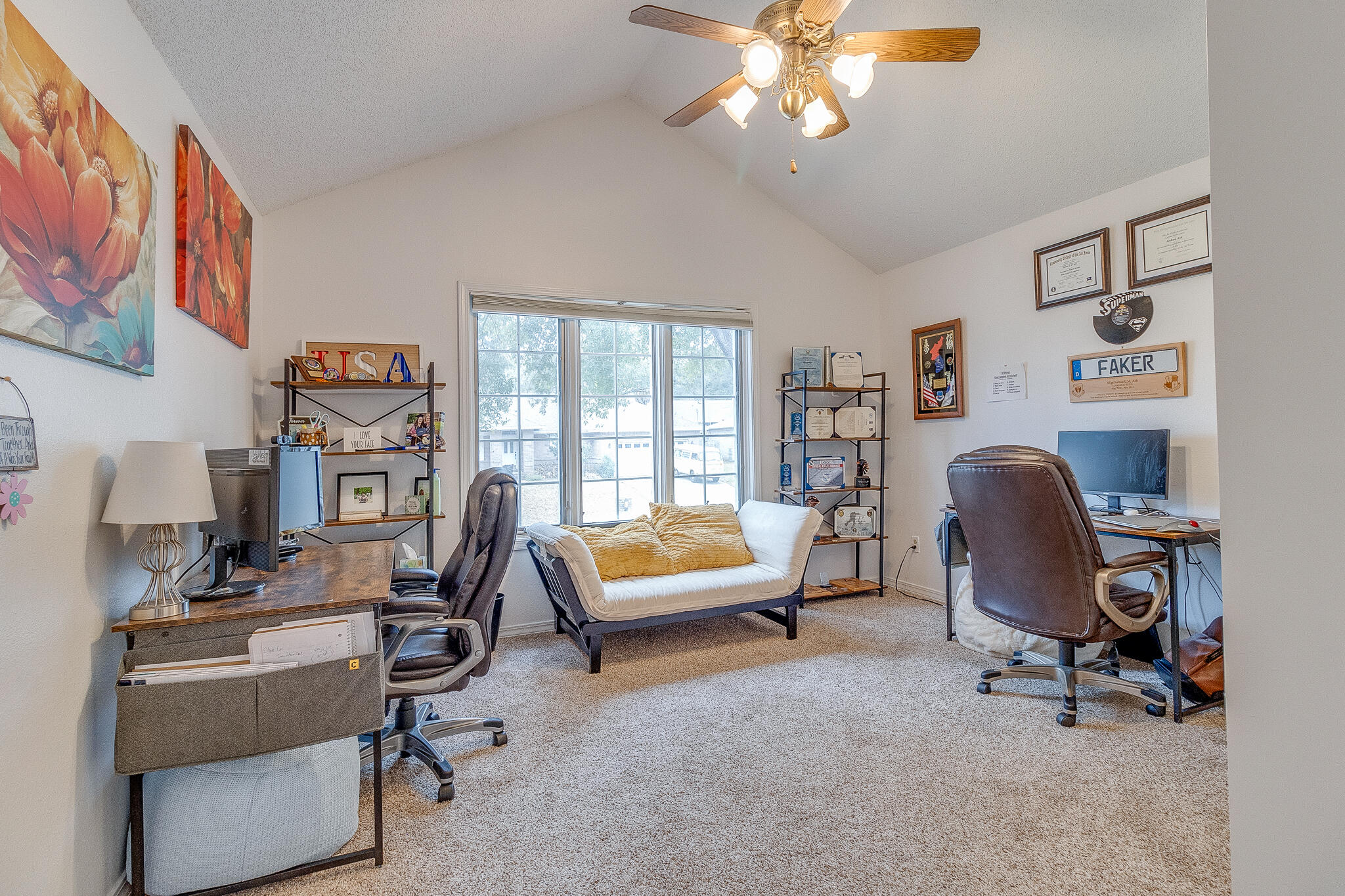 MARCUS POINTE - Residential