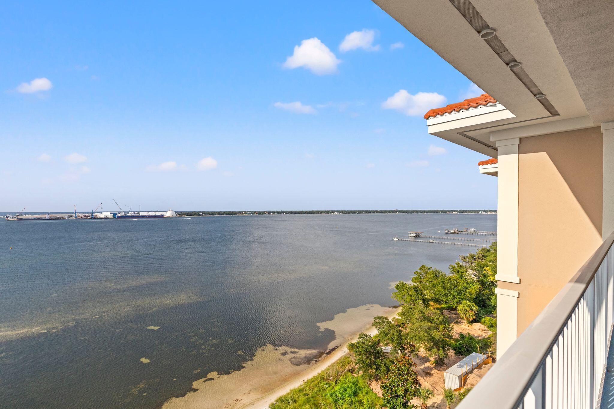 MAGNOLIA BAY CLUB T/H PH 1 - Residential