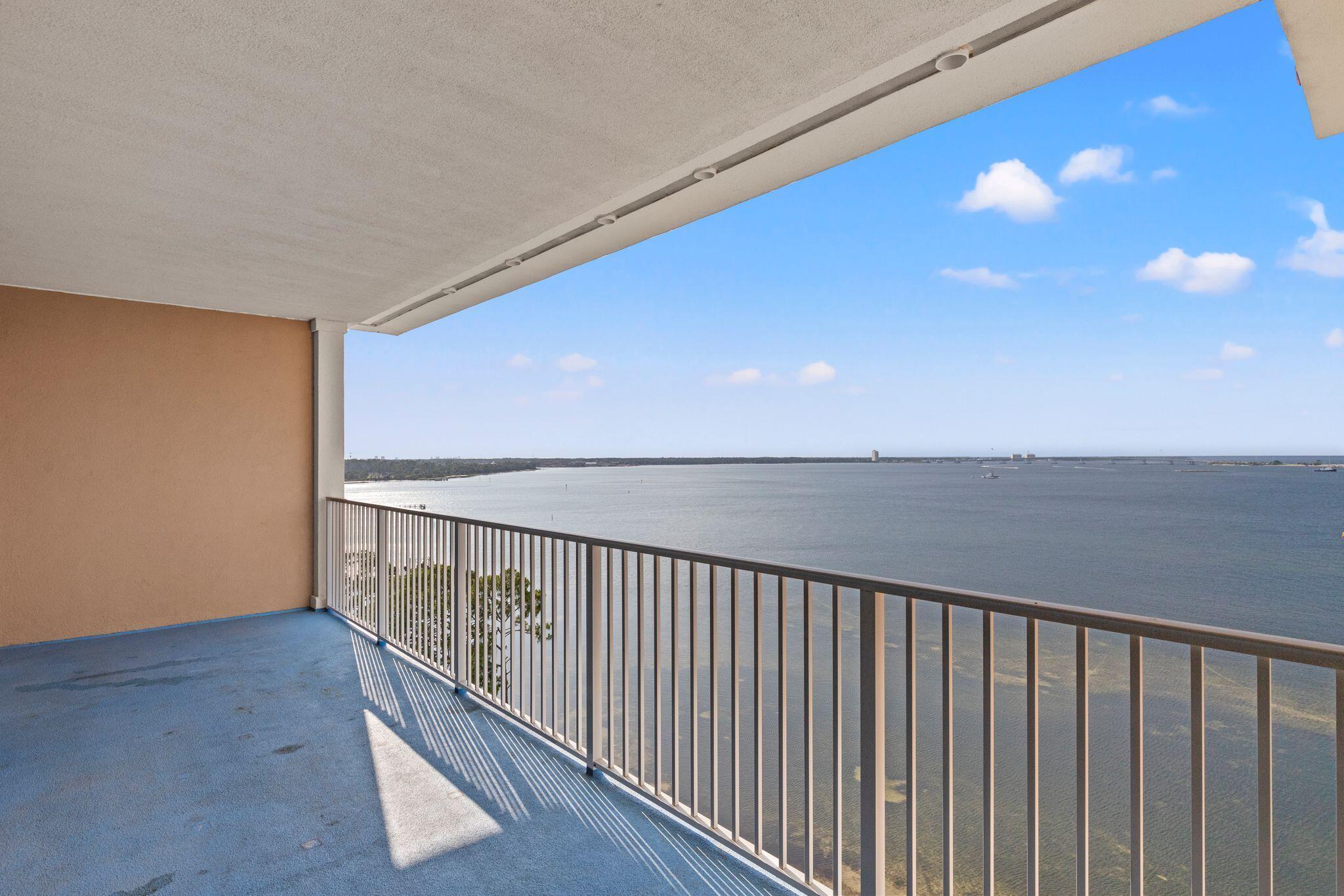 MAGNOLIA BAY CLUB T/H PH 1 - Residential