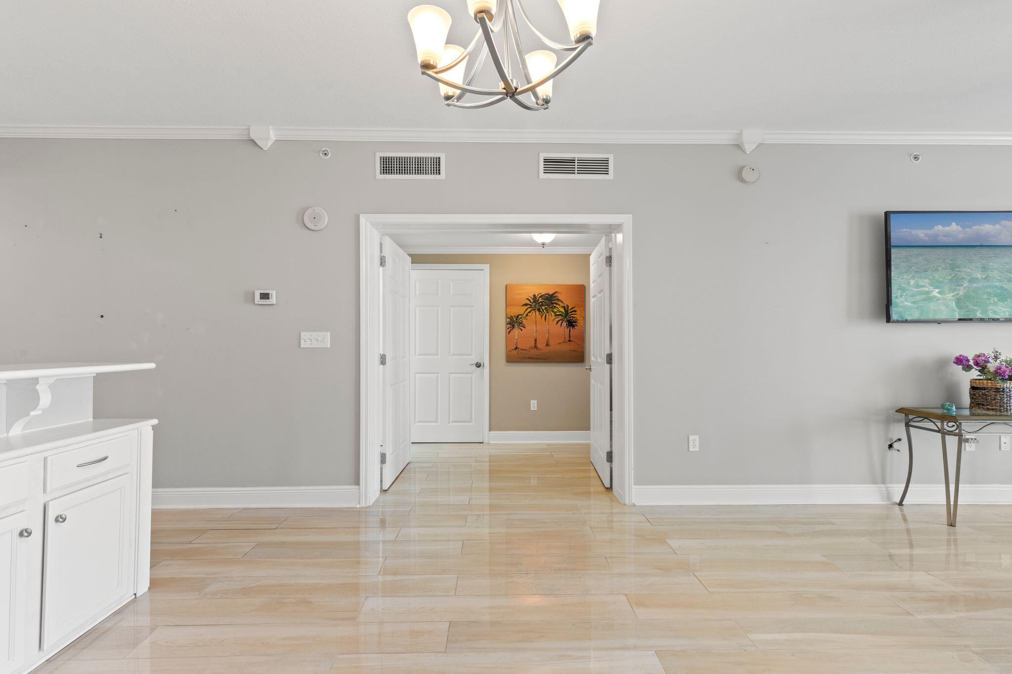 MAGNOLIA BAY CLUB T/H PH 1 - Residential