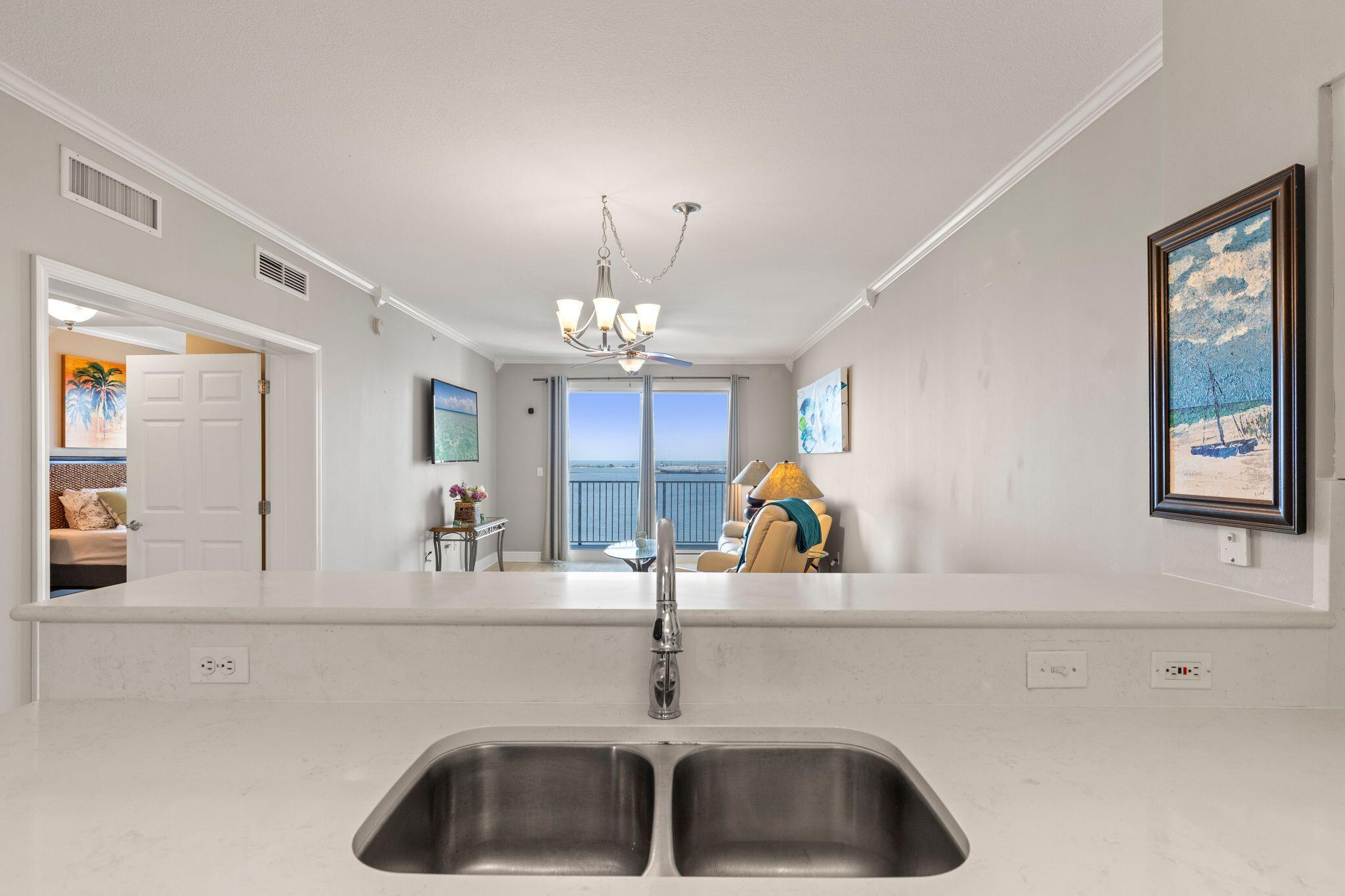 MAGNOLIA BAY CLUB T/H PH 1 - Residential