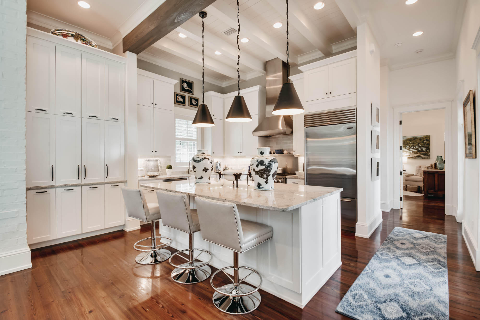 CHURCHILL OAKS - Residential