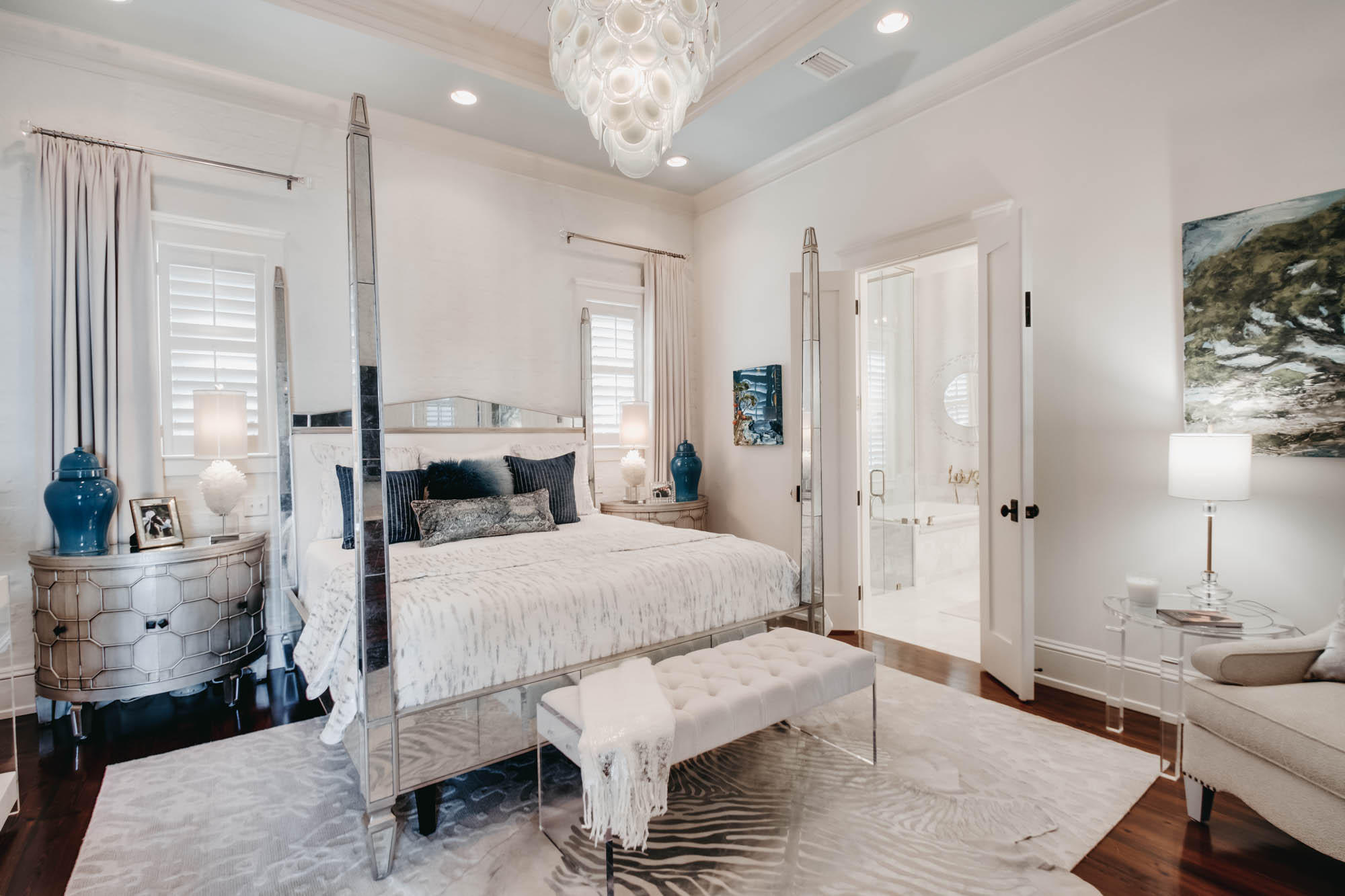 CHURCHILL OAKS - Residential