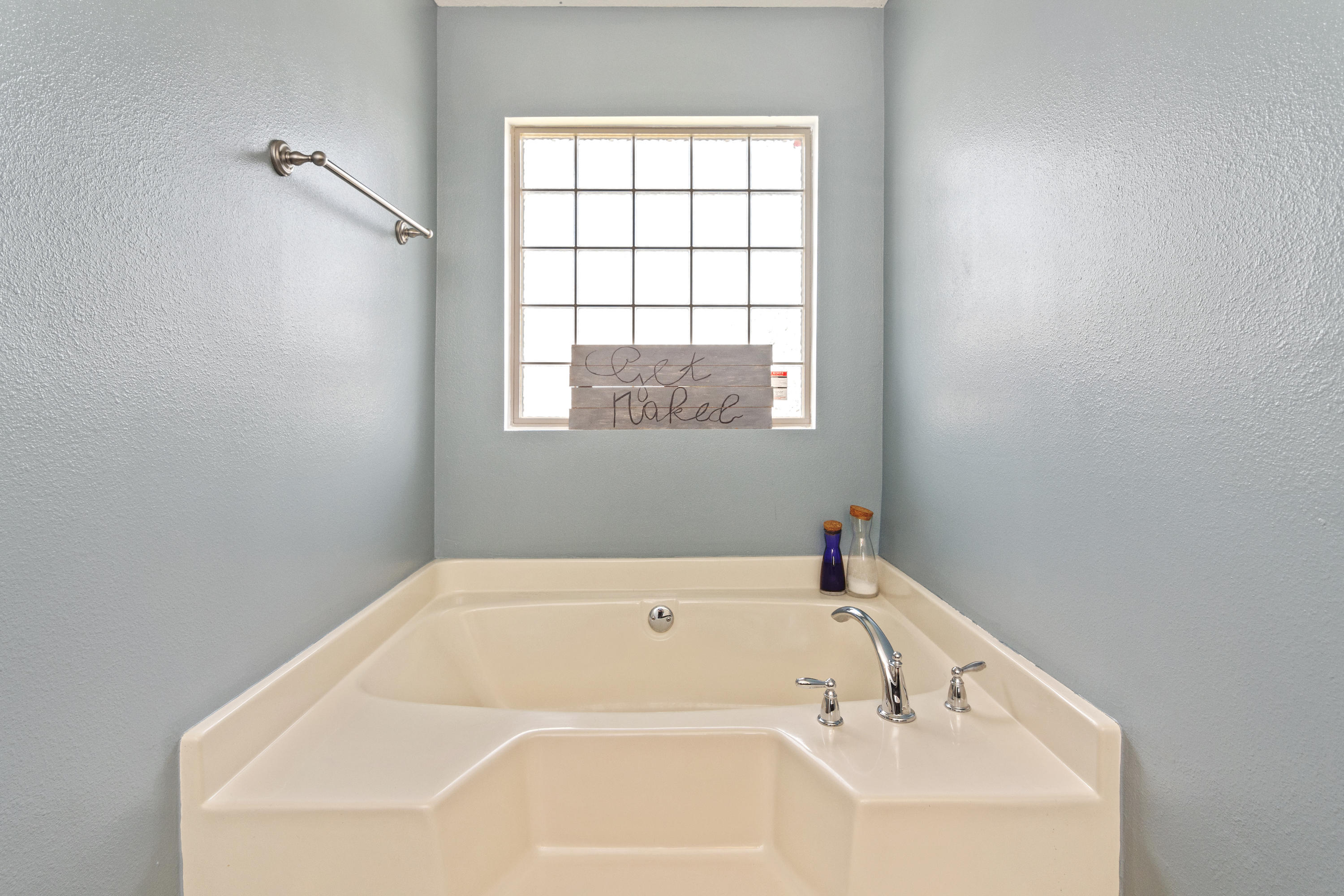 BROOKE ESTATES PH III - Residential