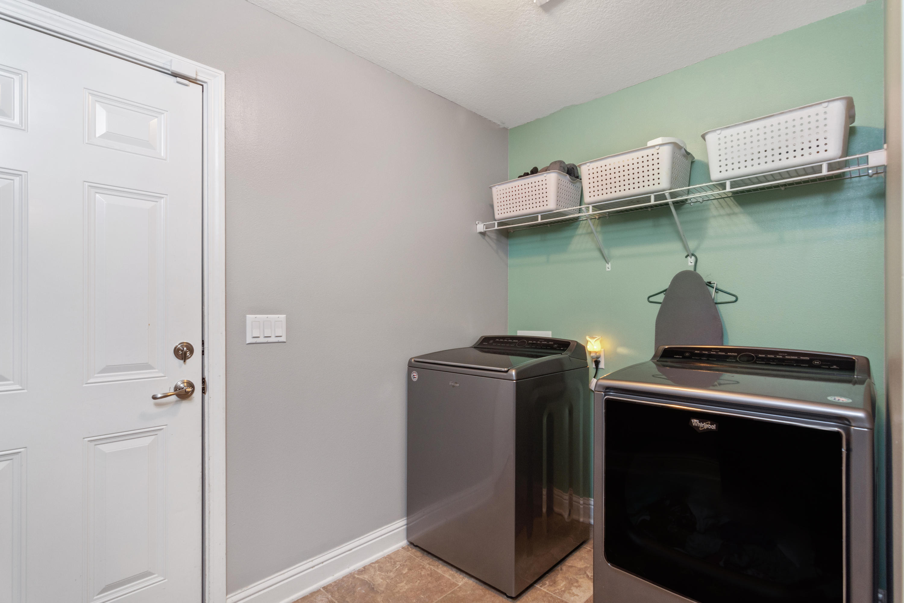 BROOKE ESTATES PH III - Residential