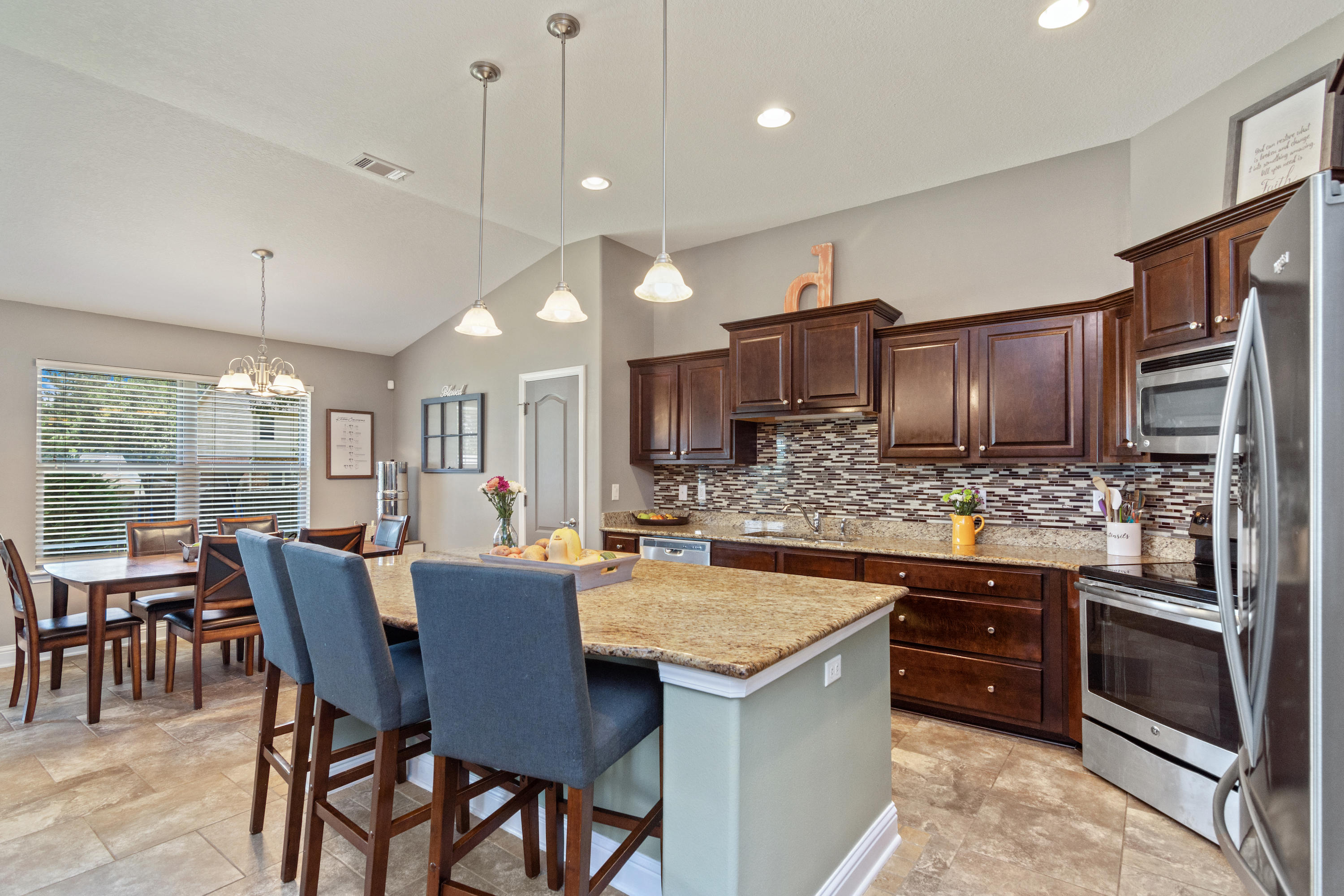 BROOKE ESTATES PH III - Residential