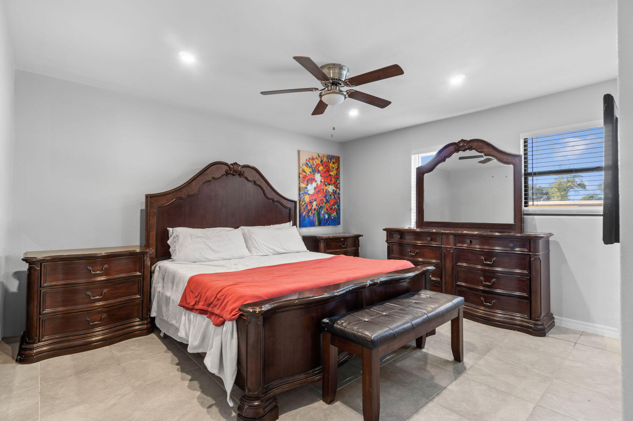 MONTCLAIR - Residential