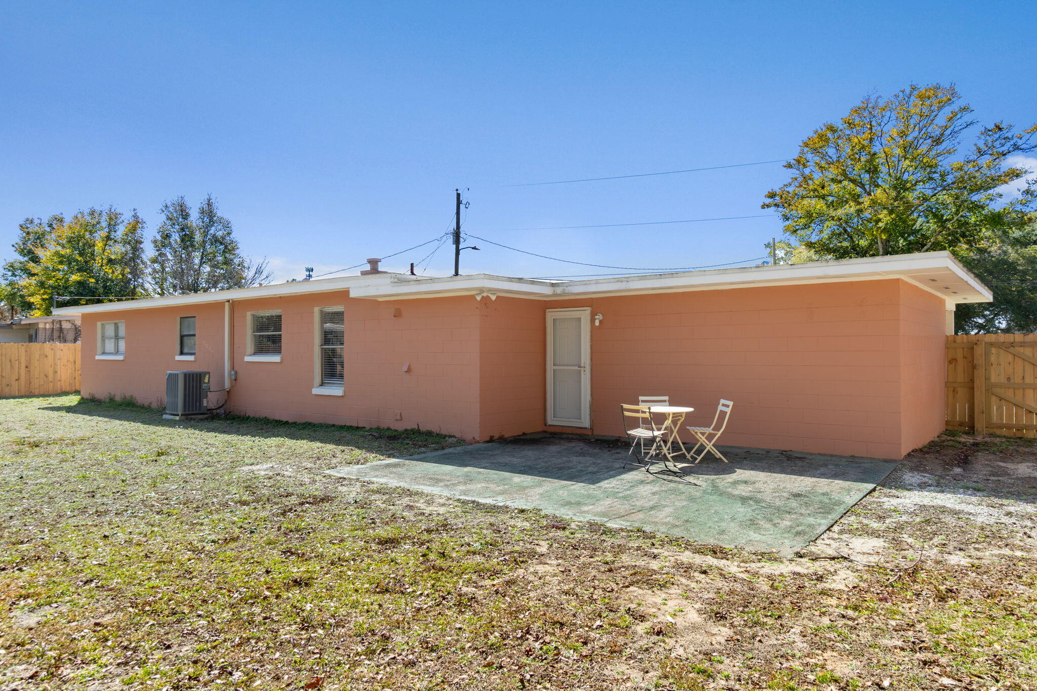 MONTCLAIR - Residential