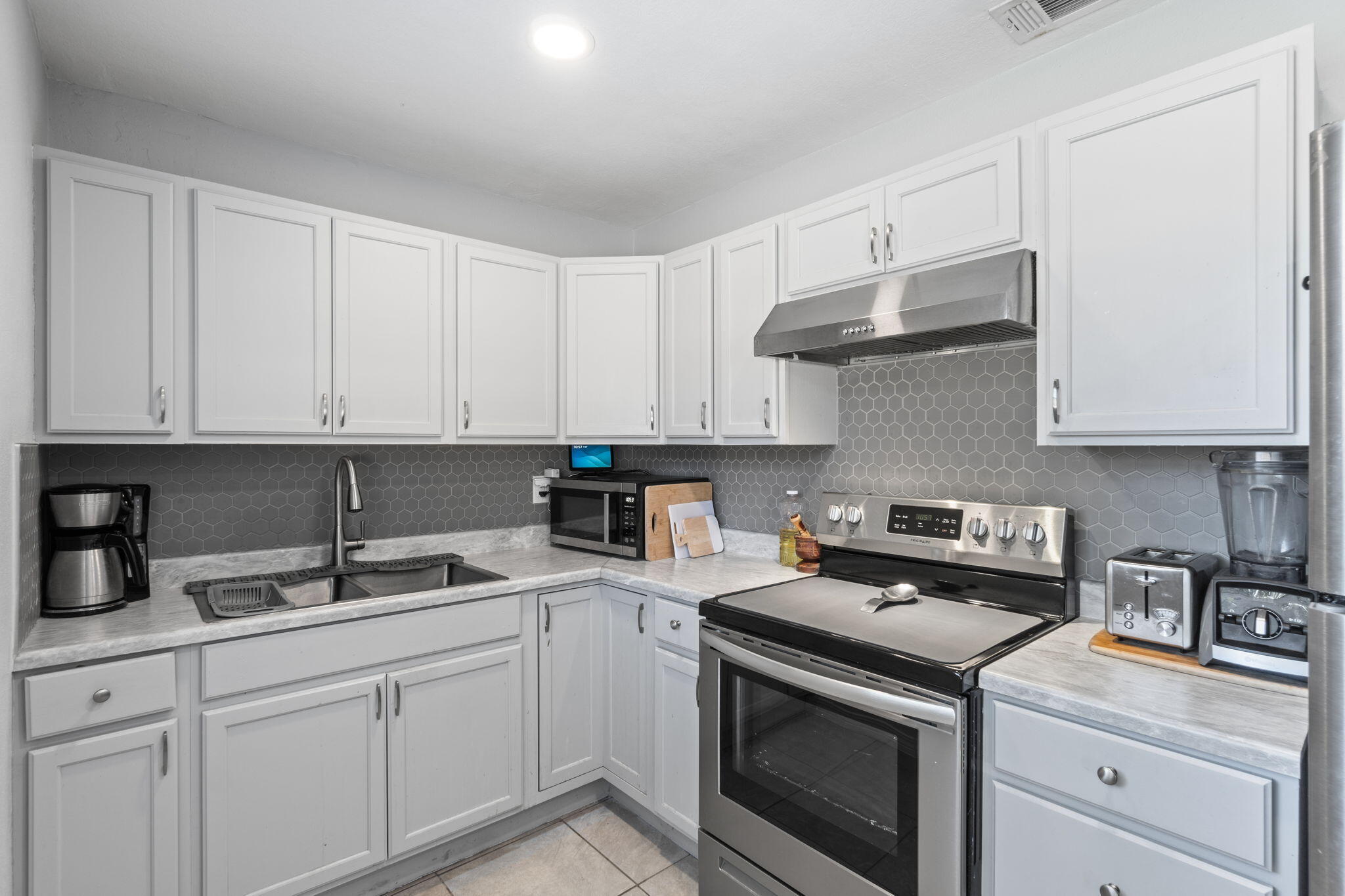 MONTCLAIR - Residential