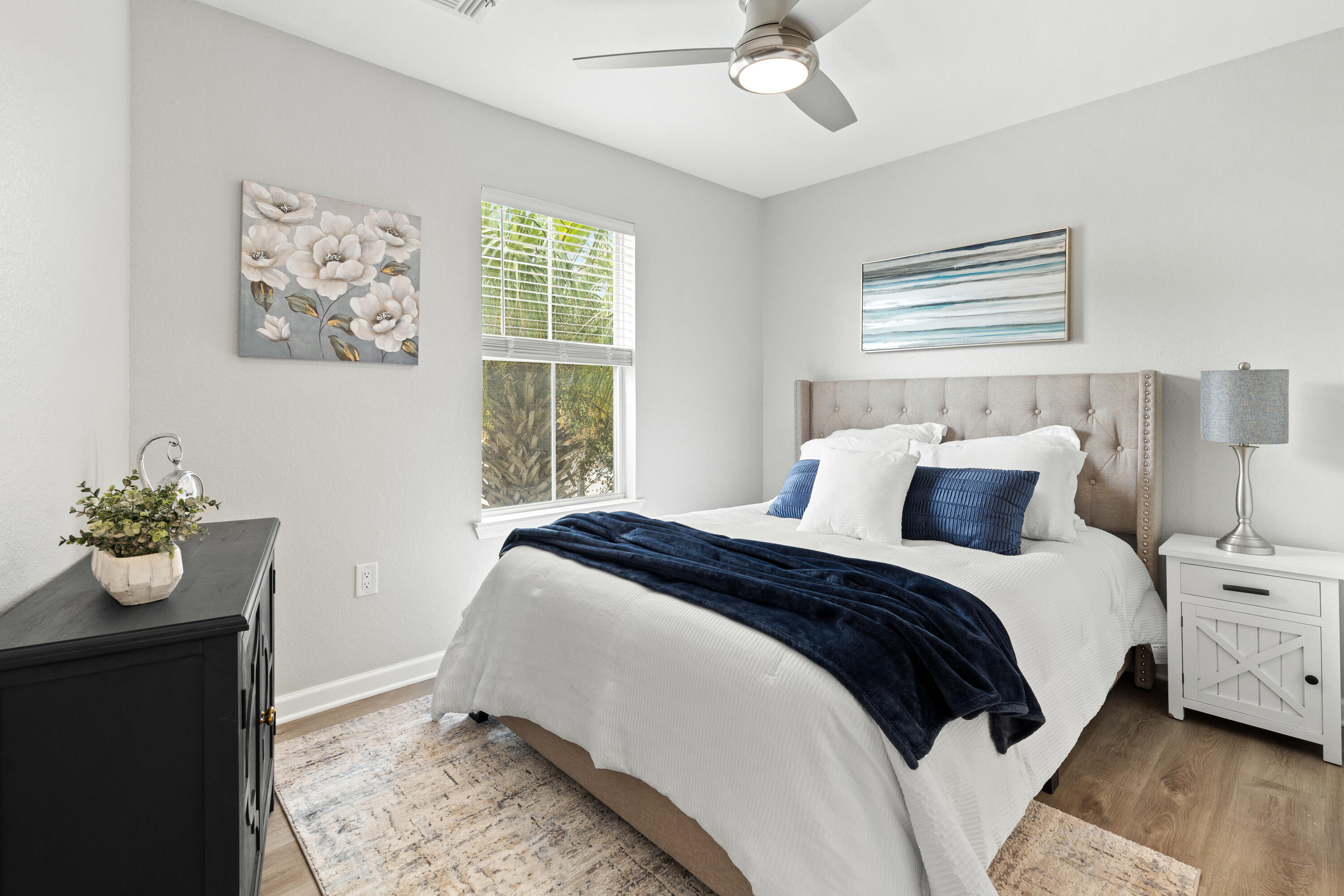 EAGLE BAY - Residential Lease