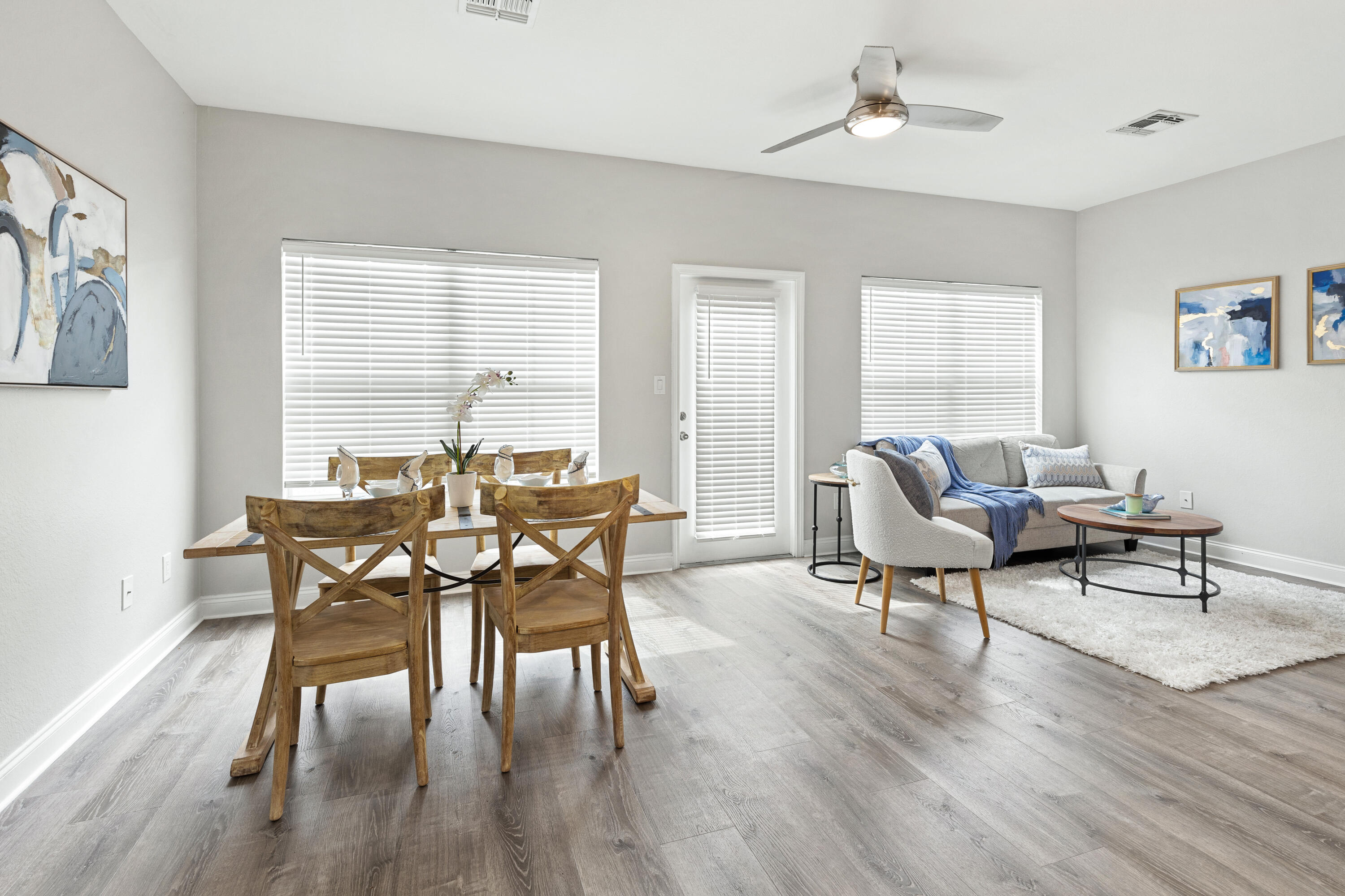 EAGLE BAY - Residential Lease