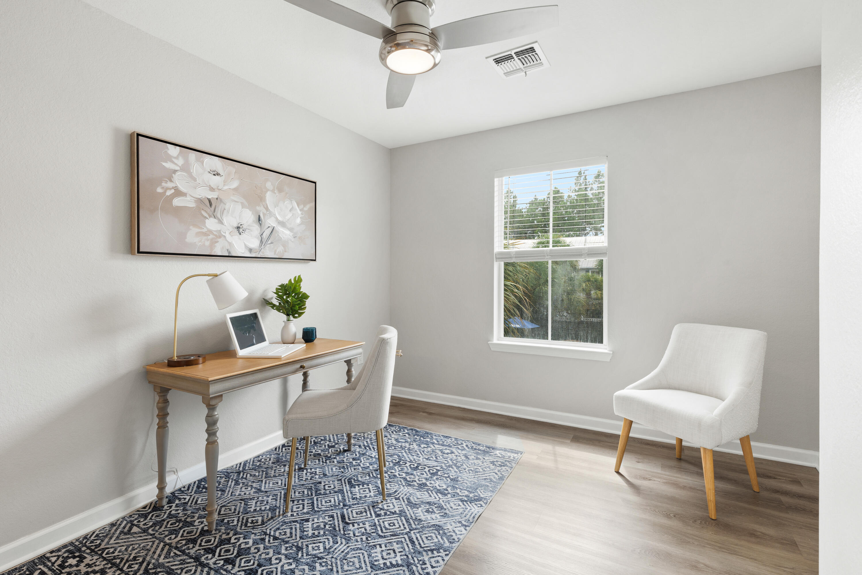 EAGLE BAY - Residential Lease