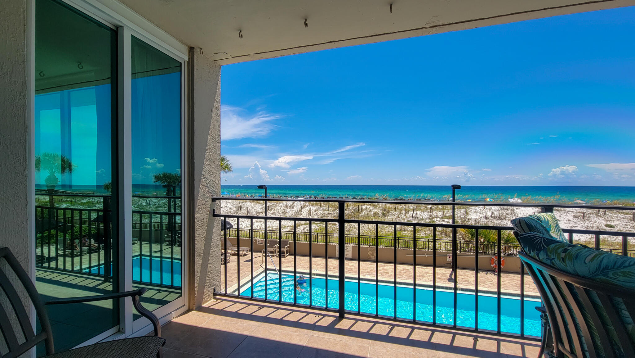 BREAKERS OF FWB PH 1 - Residential