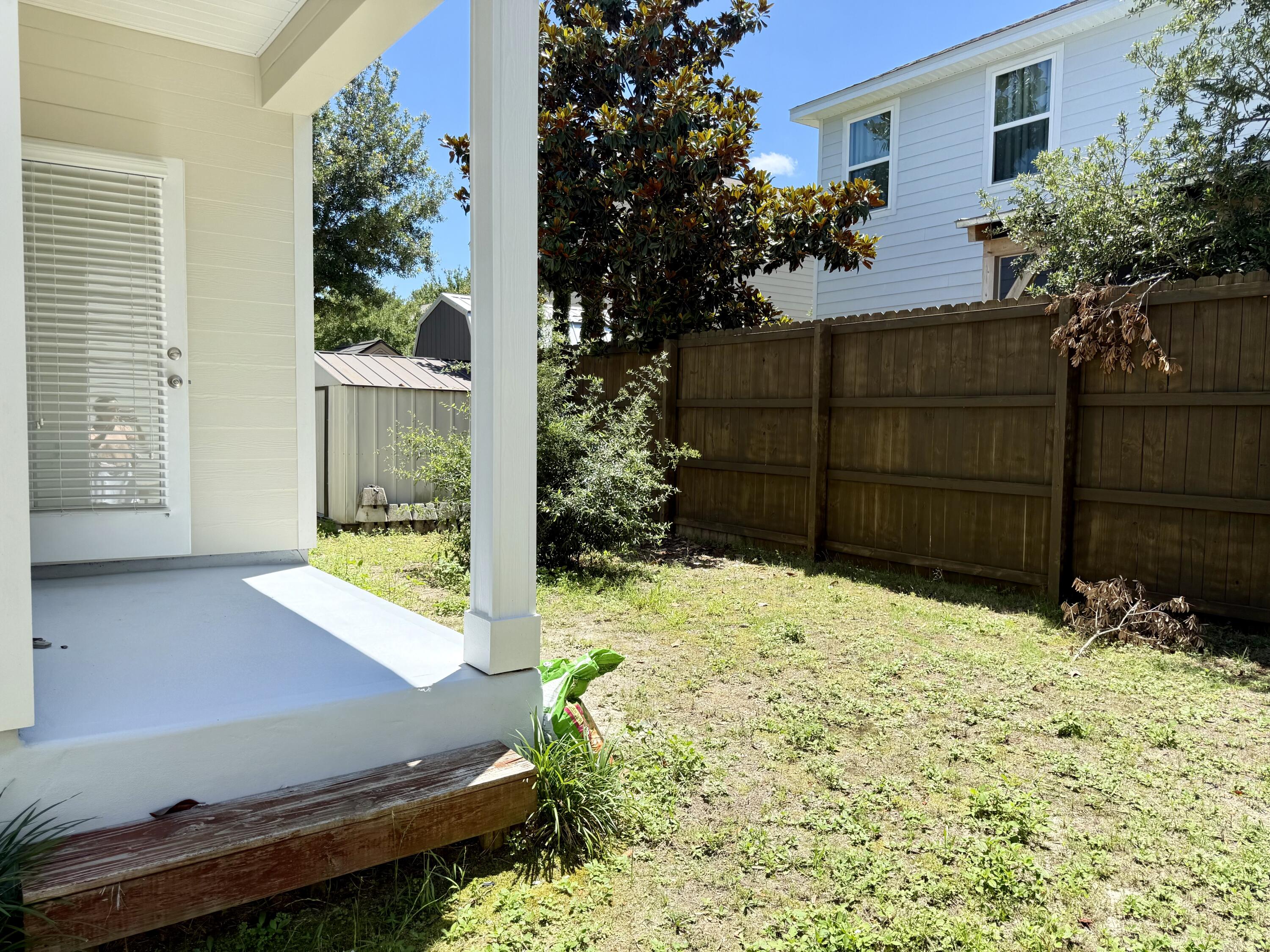 Mosaic Oaks - Residential Lease