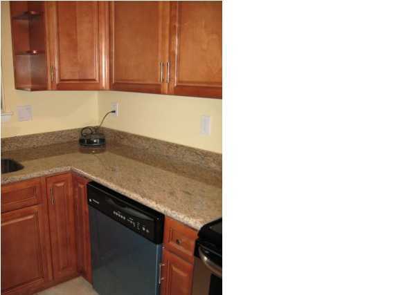 BIENVILLE SQUARE T/H - Residential Lease