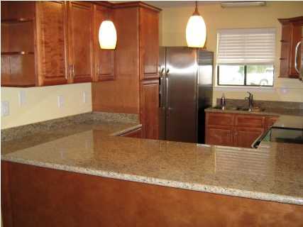 BIENVILLE SQUARE T/H - Residential Lease