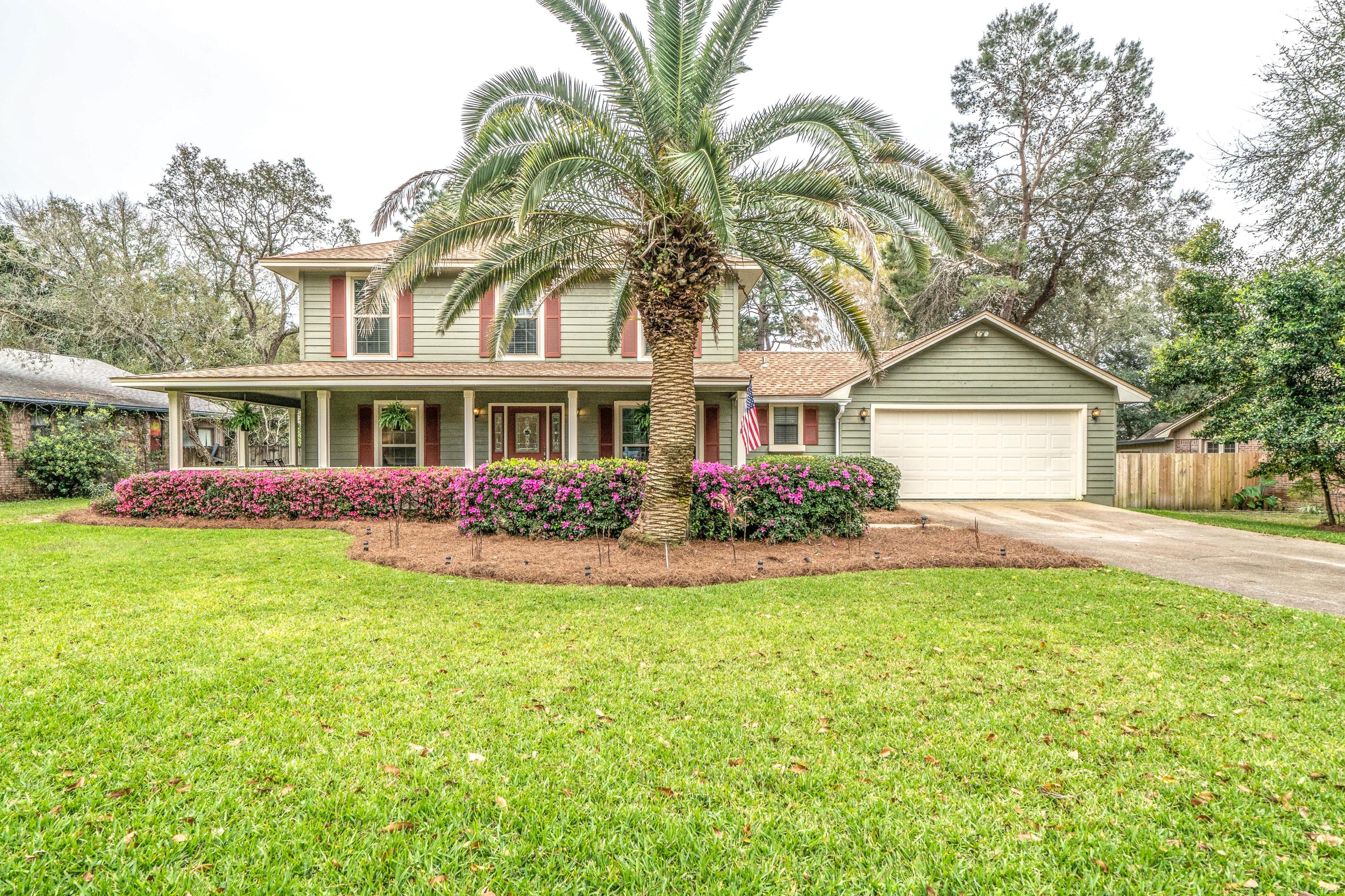 ROCKY BAYOU COUNTRY CLUB ESTATES 3 - Residential