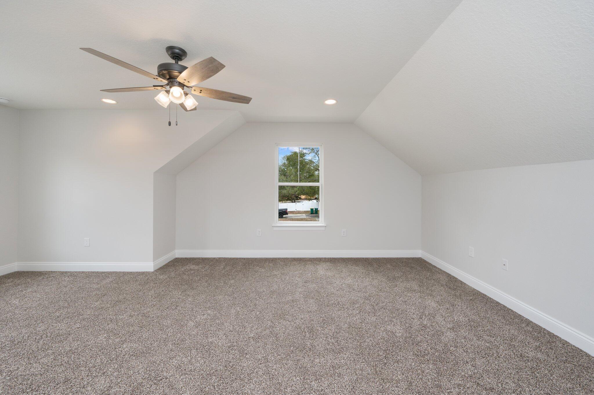 HOMEWOOD EST - Residential