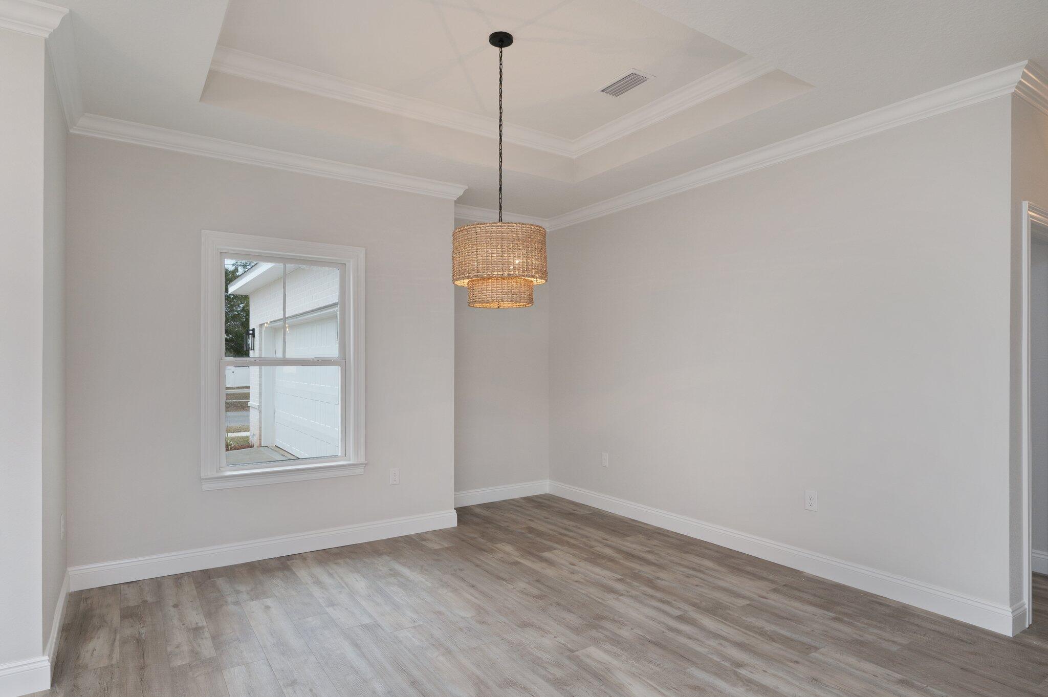 HOMEWOOD EST - Residential