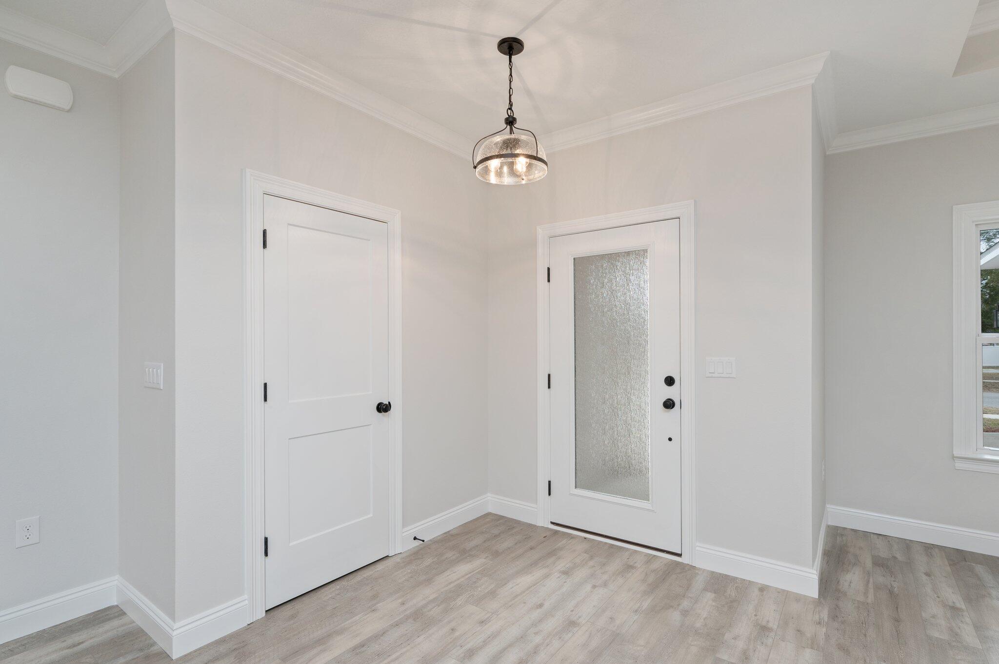 HOMEWOOD EST - Residential