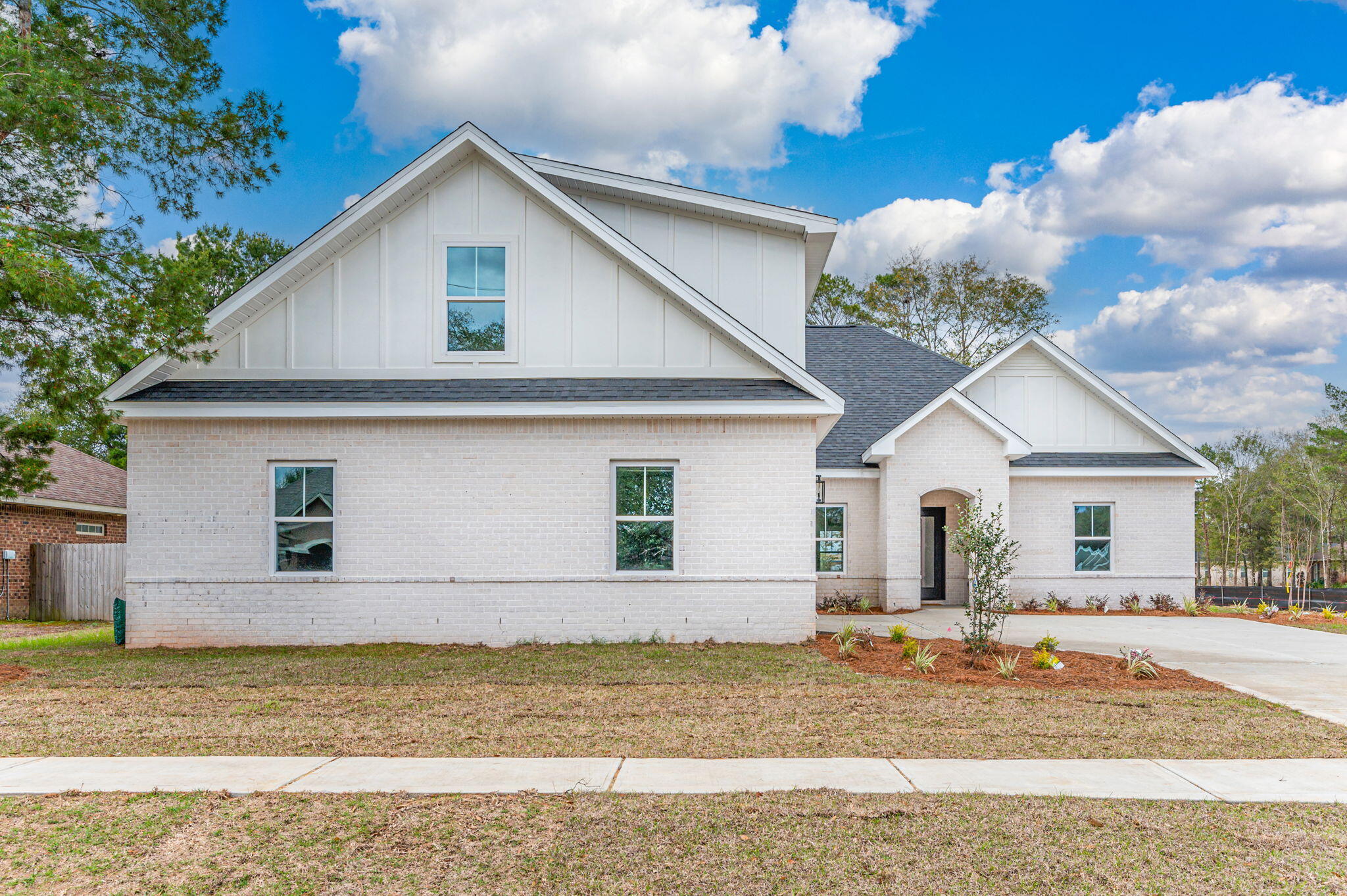 HOMEWOOD EST - Residential