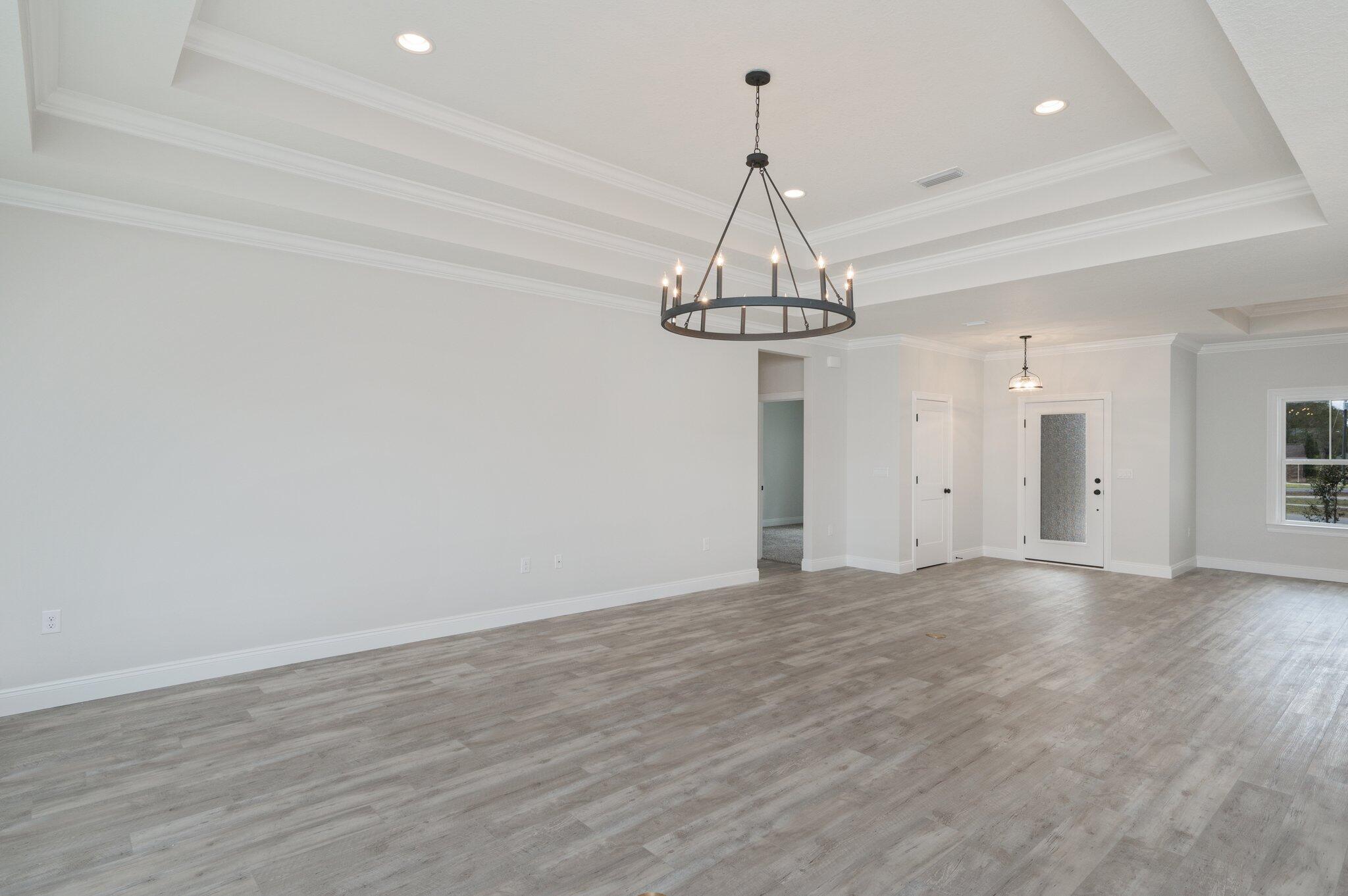 HOMEWOOD EST - Residential