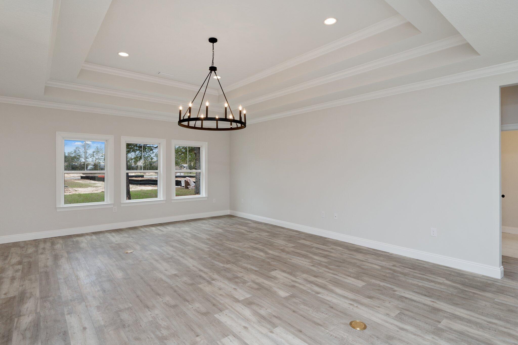 HOMEWOOD EST - Residential