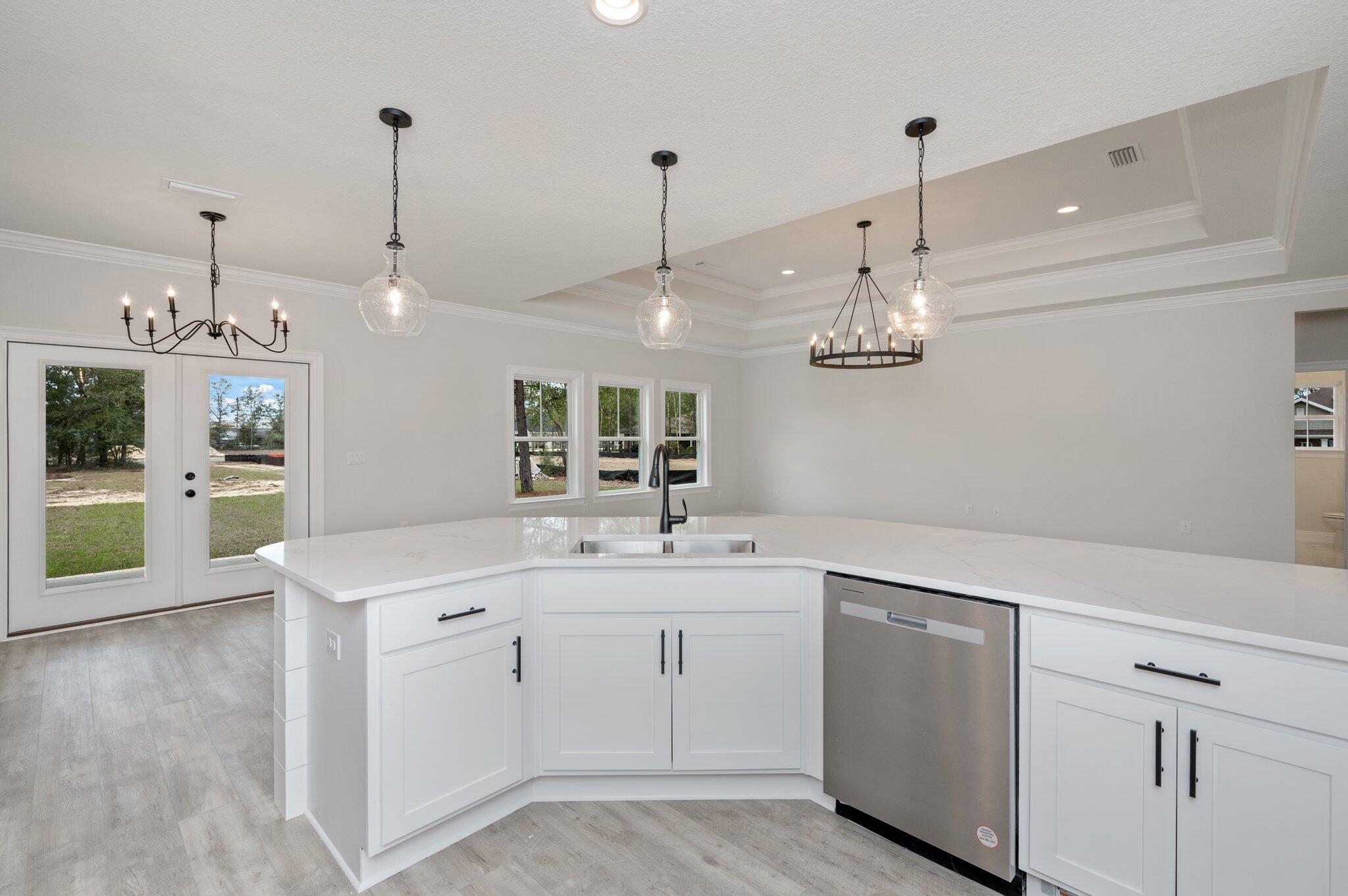 HOMEWOOD EST - Residential