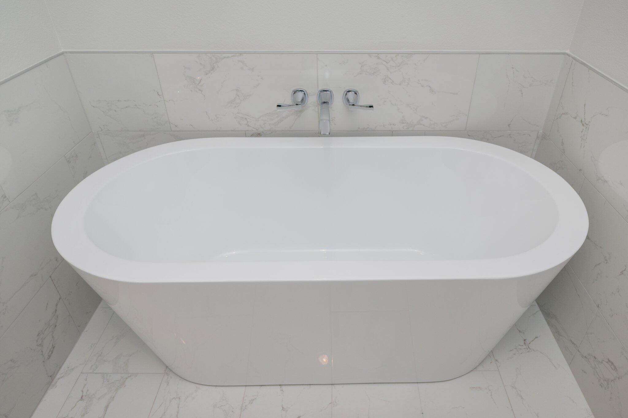 HOMEWOOD EST - Residential