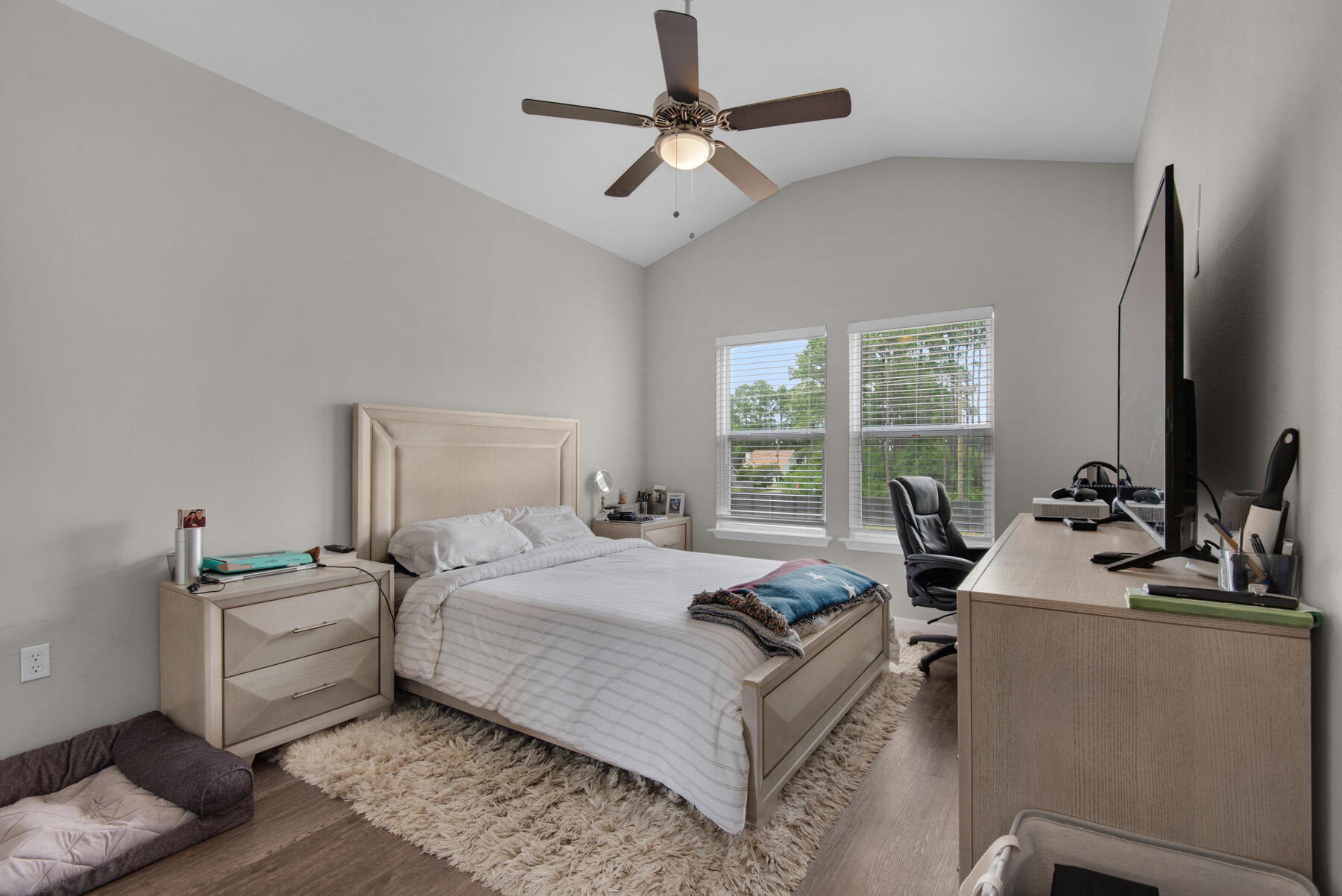 STABLE LANES - Residential Lease