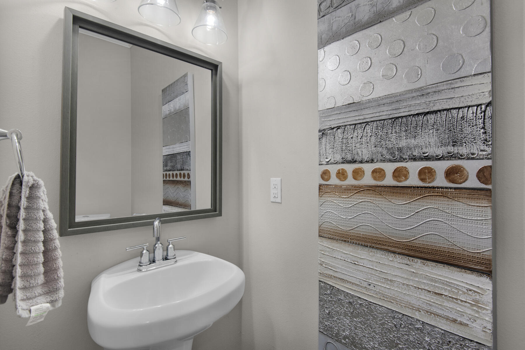 STABLE LANES - Residential Lease