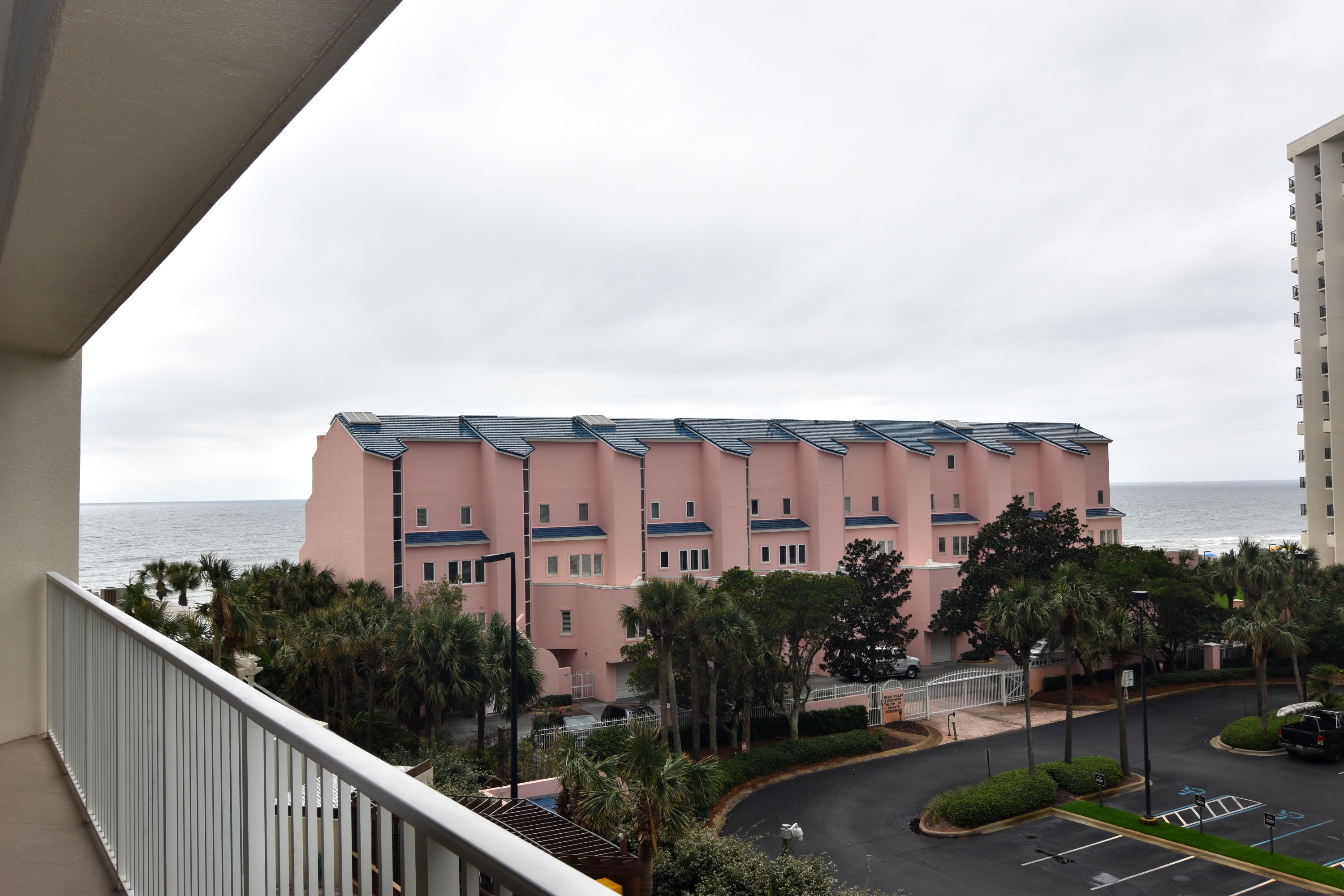 TIDES AT TOPS'L - Residential