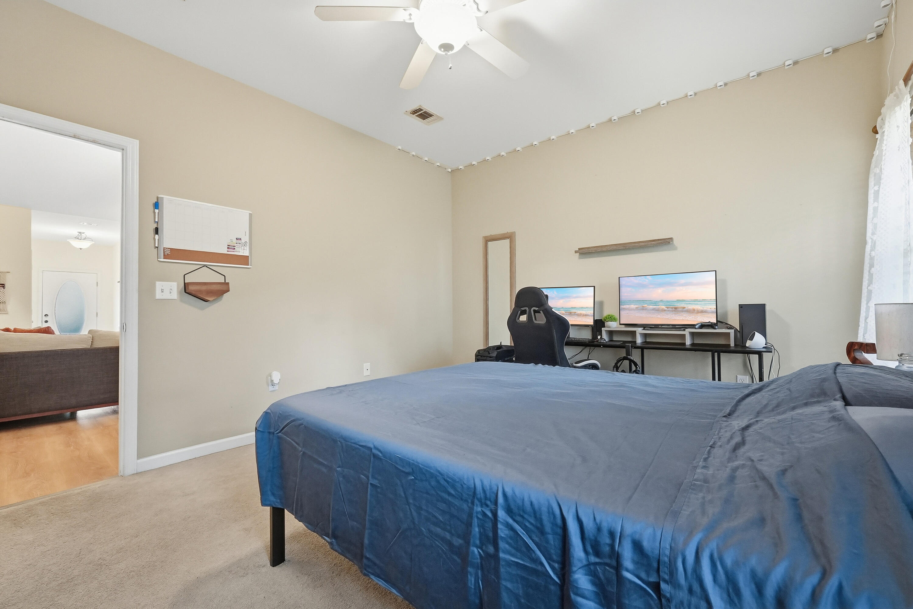 VALPARAISO PINECREST 6 - Residential