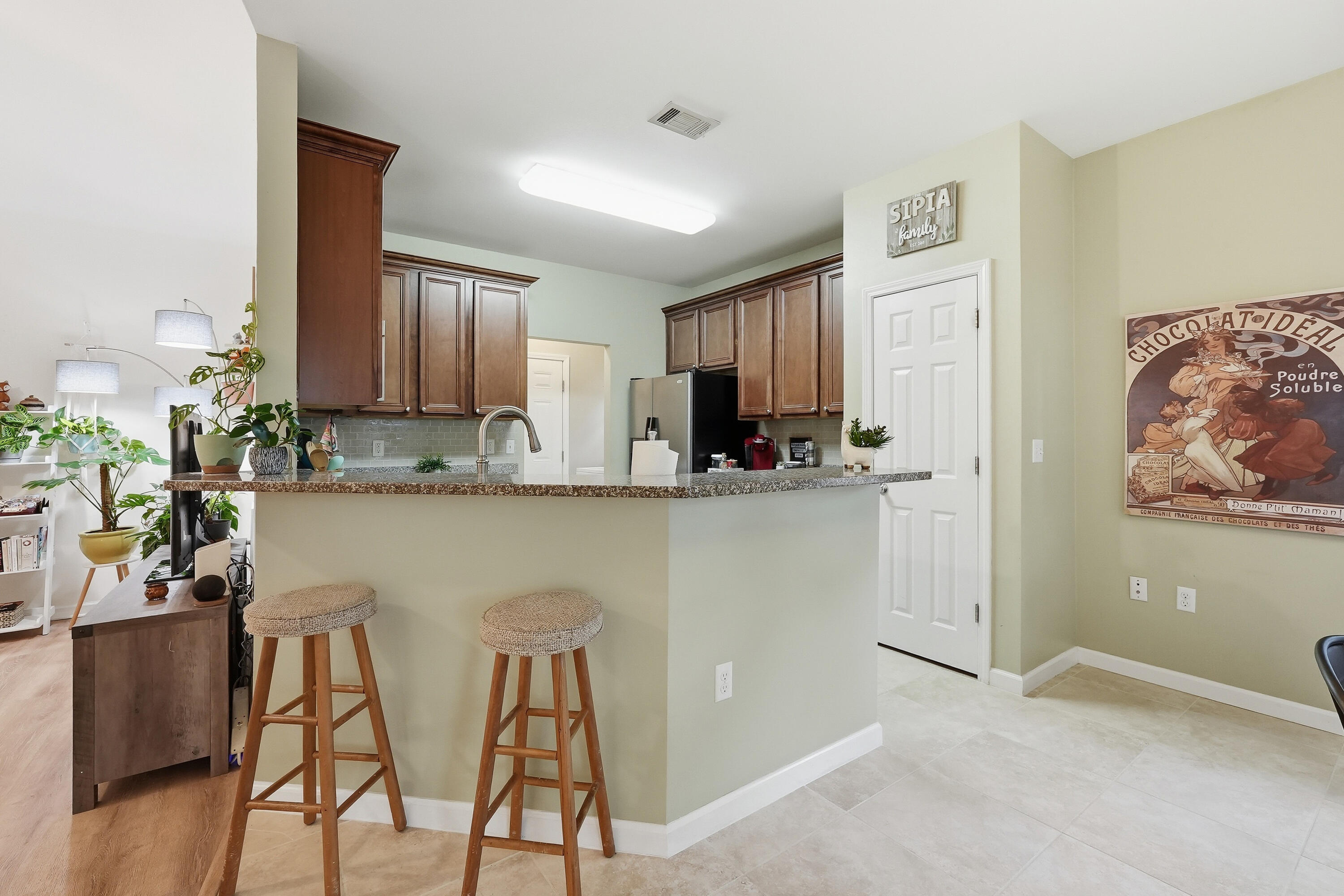 VALPARAISO PINECREST 6 - Residential