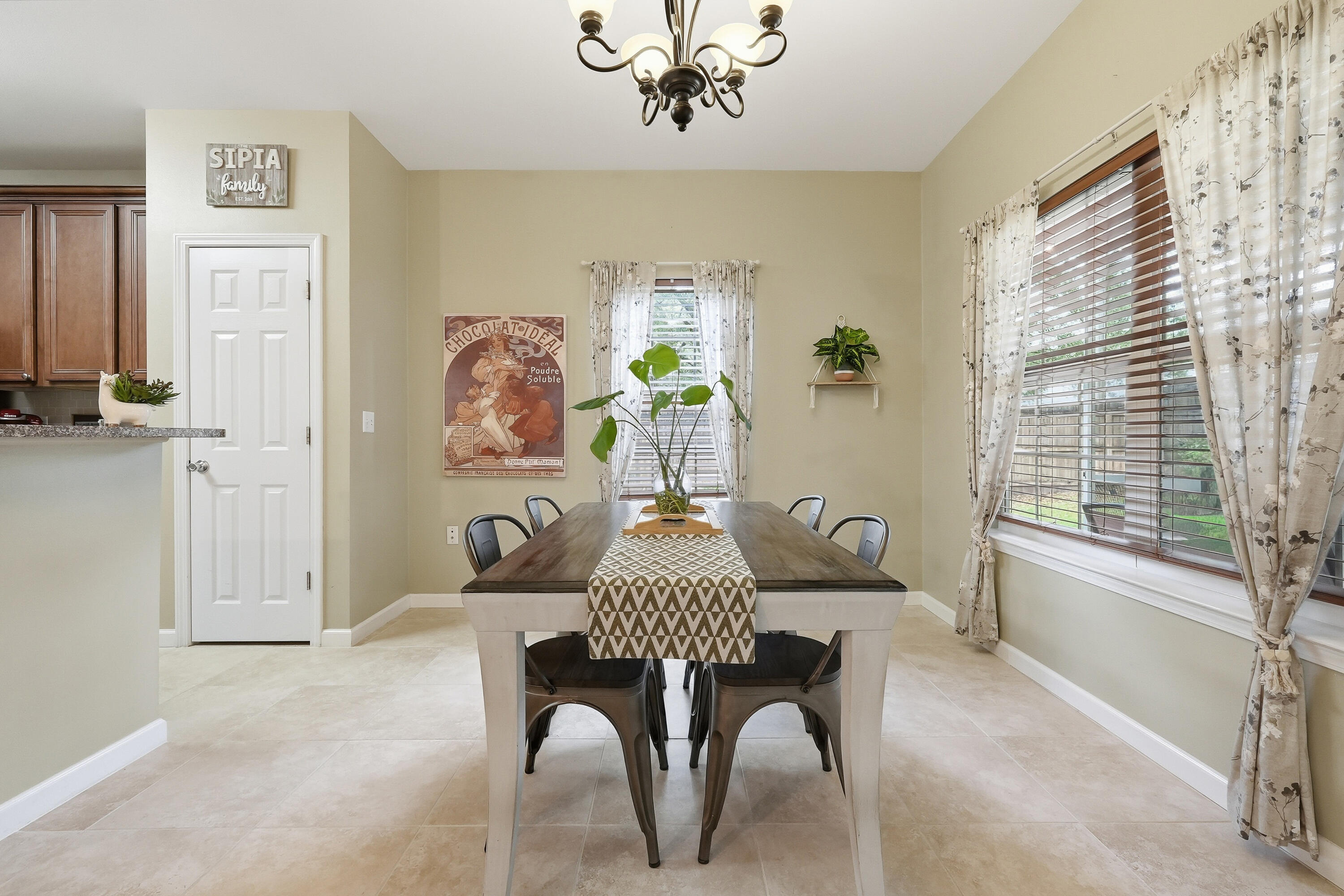 VALPARAISO PINECREST 6 - Residential