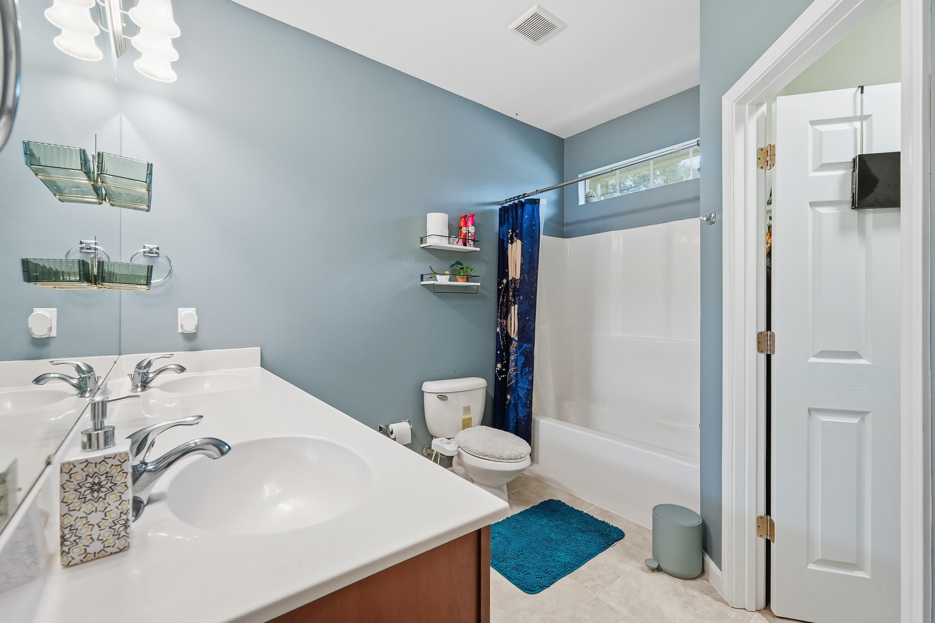 VALPARAISO PINECREST 6 - Residential