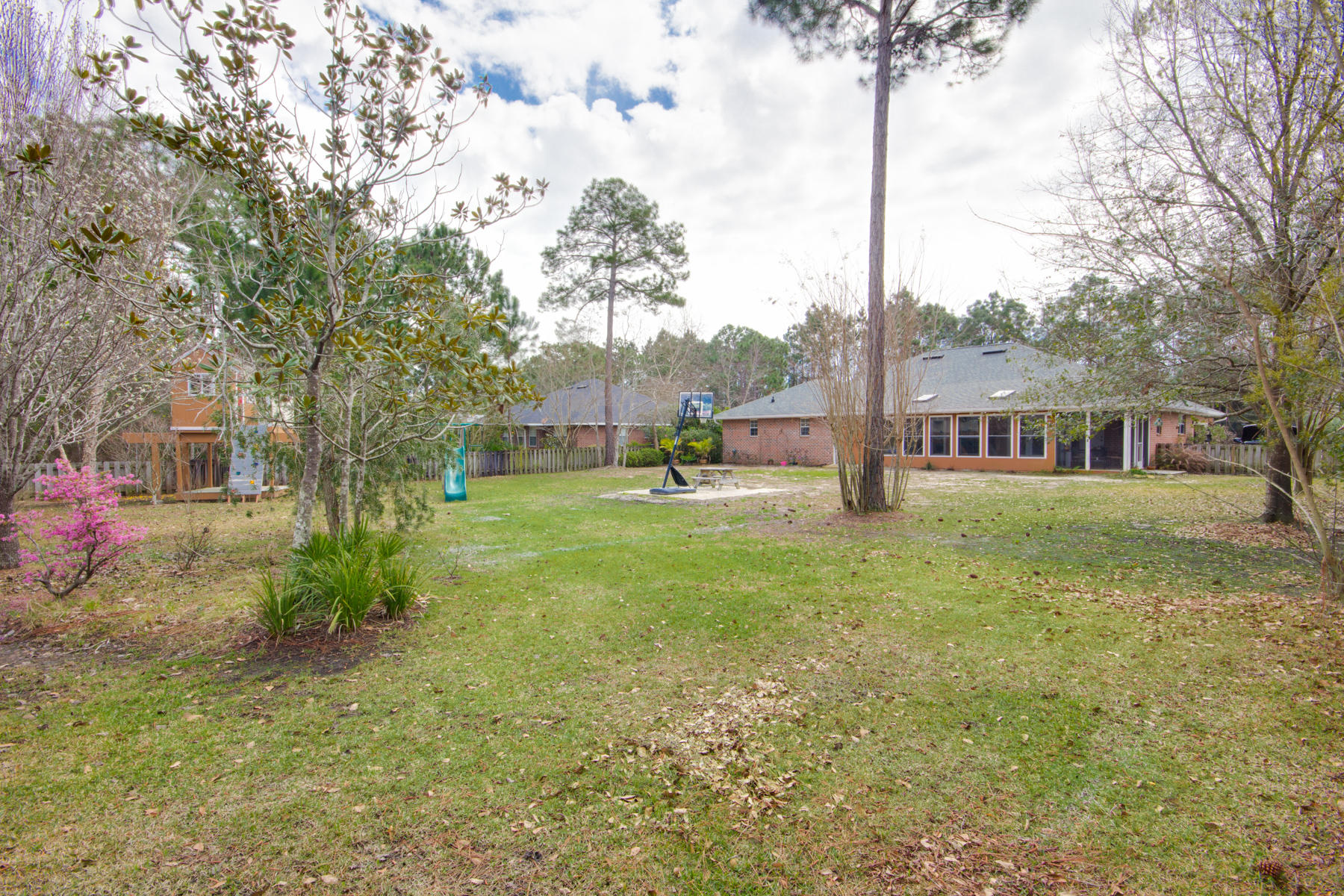 DRIFTWOOD ESTATES - Residential