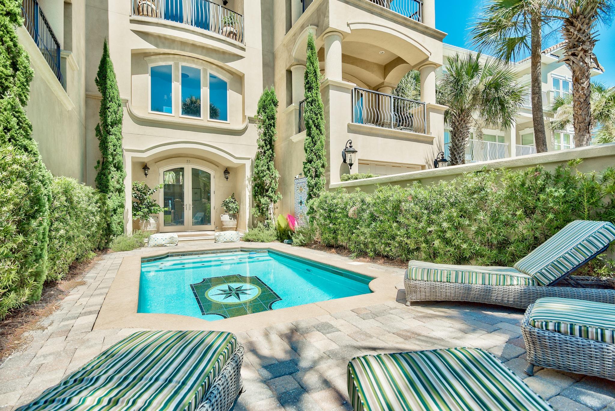 AVALON BEACH ESTATES - Residential