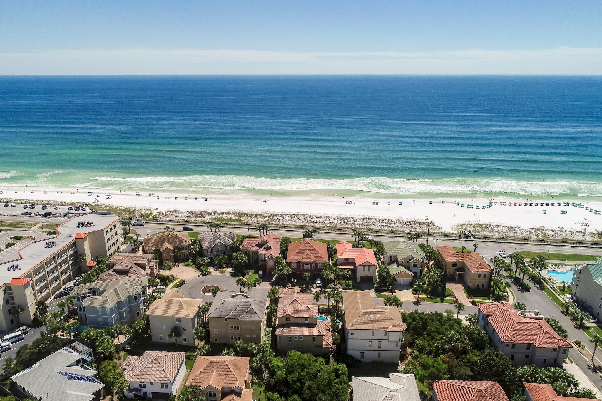 AVALON BEACH ESTATES - Residential