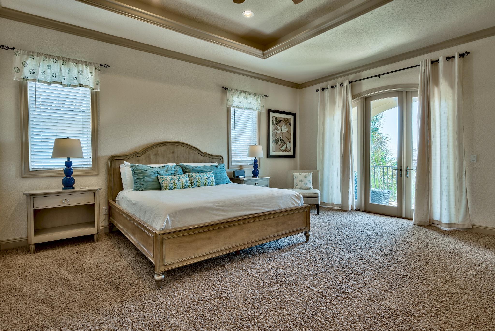 AVALON BEACH ESTATES - Residential
