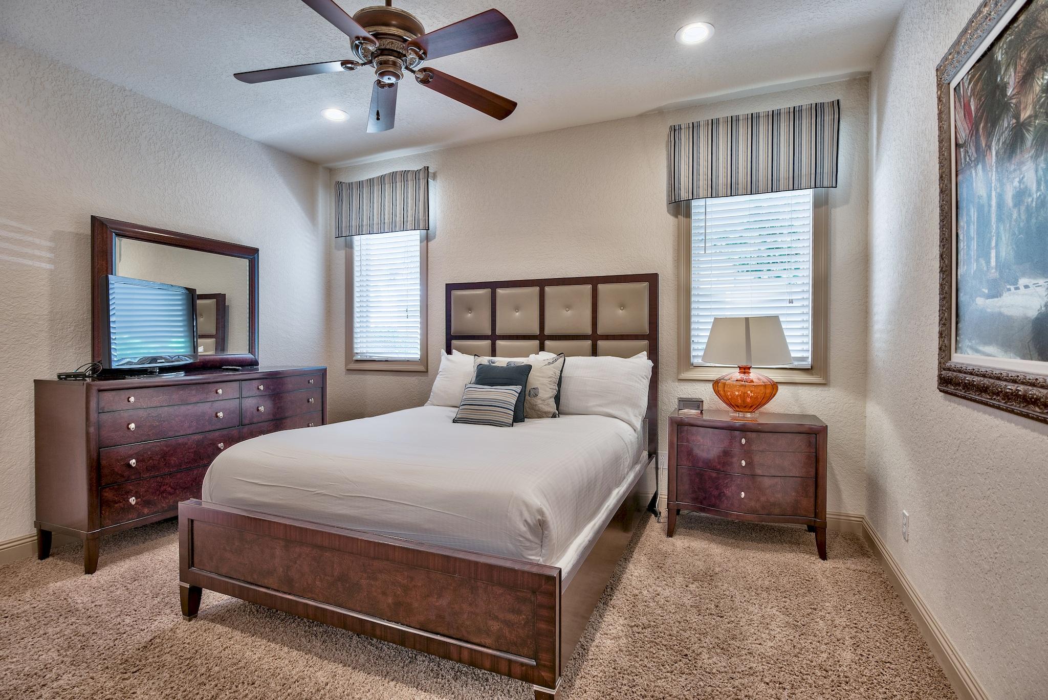 AVALON BEACH ESTATES - Residential