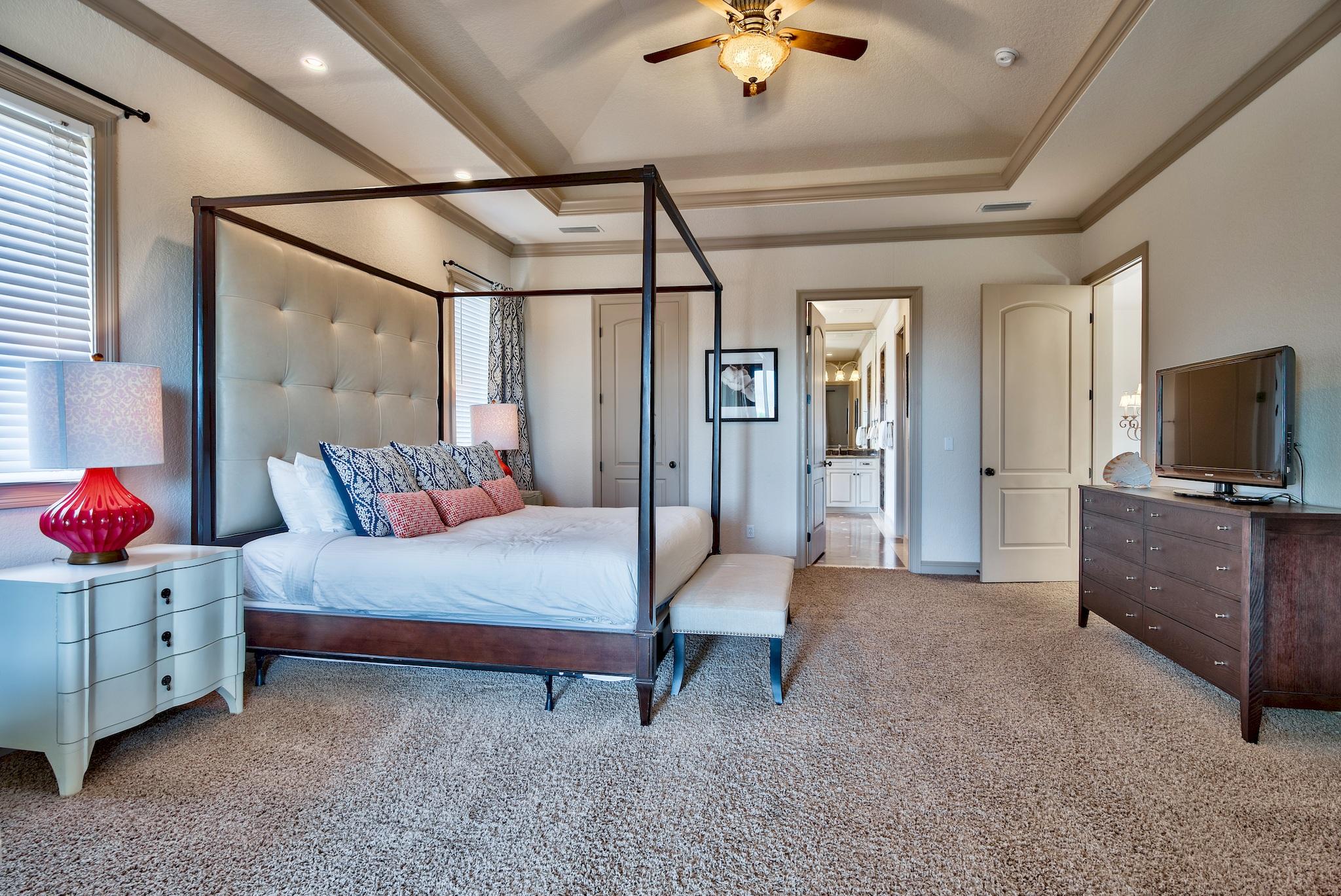 AVALON BEACH ESTATES - Residential