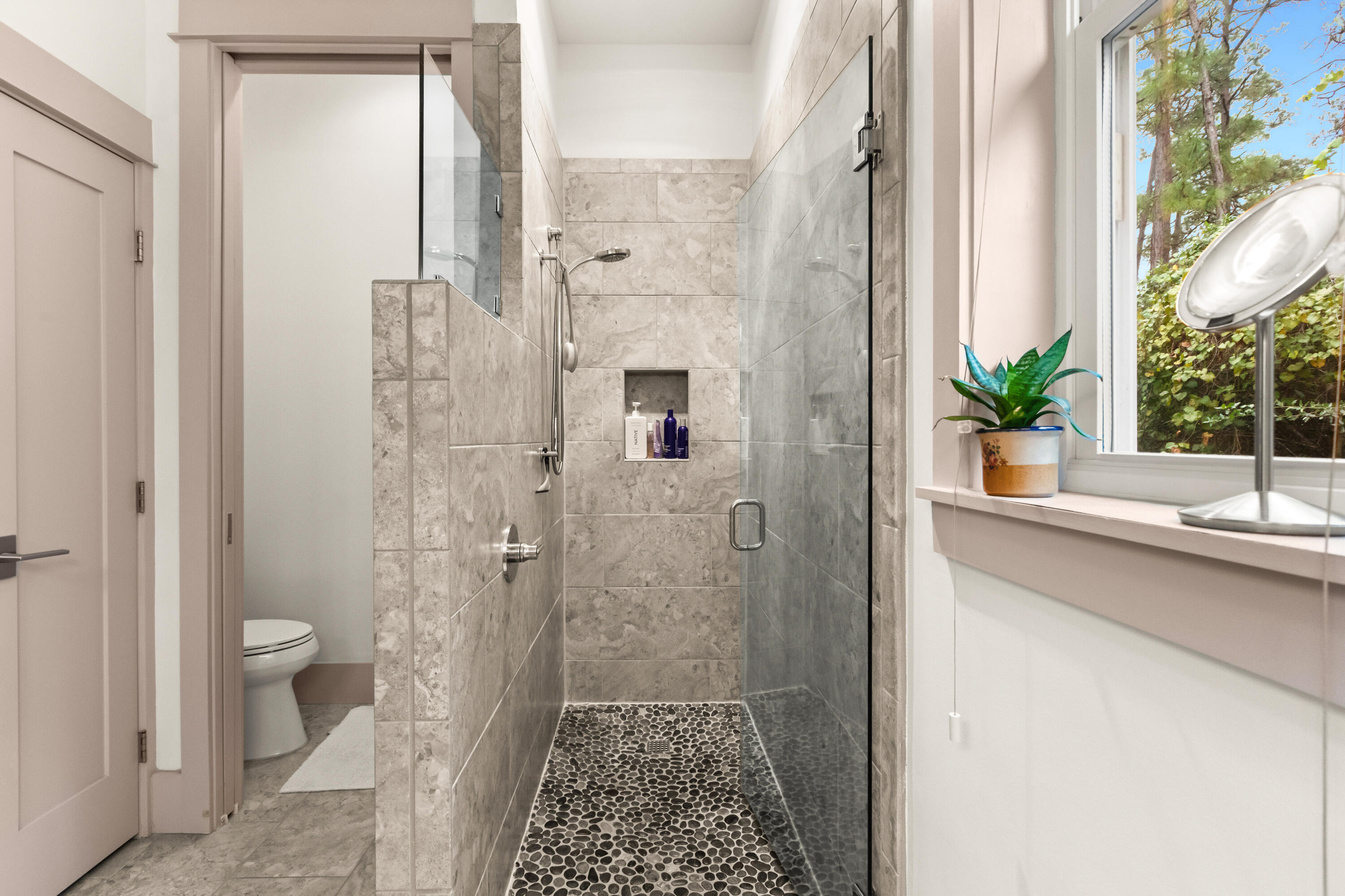 SEABREEZE FOREST - Residential