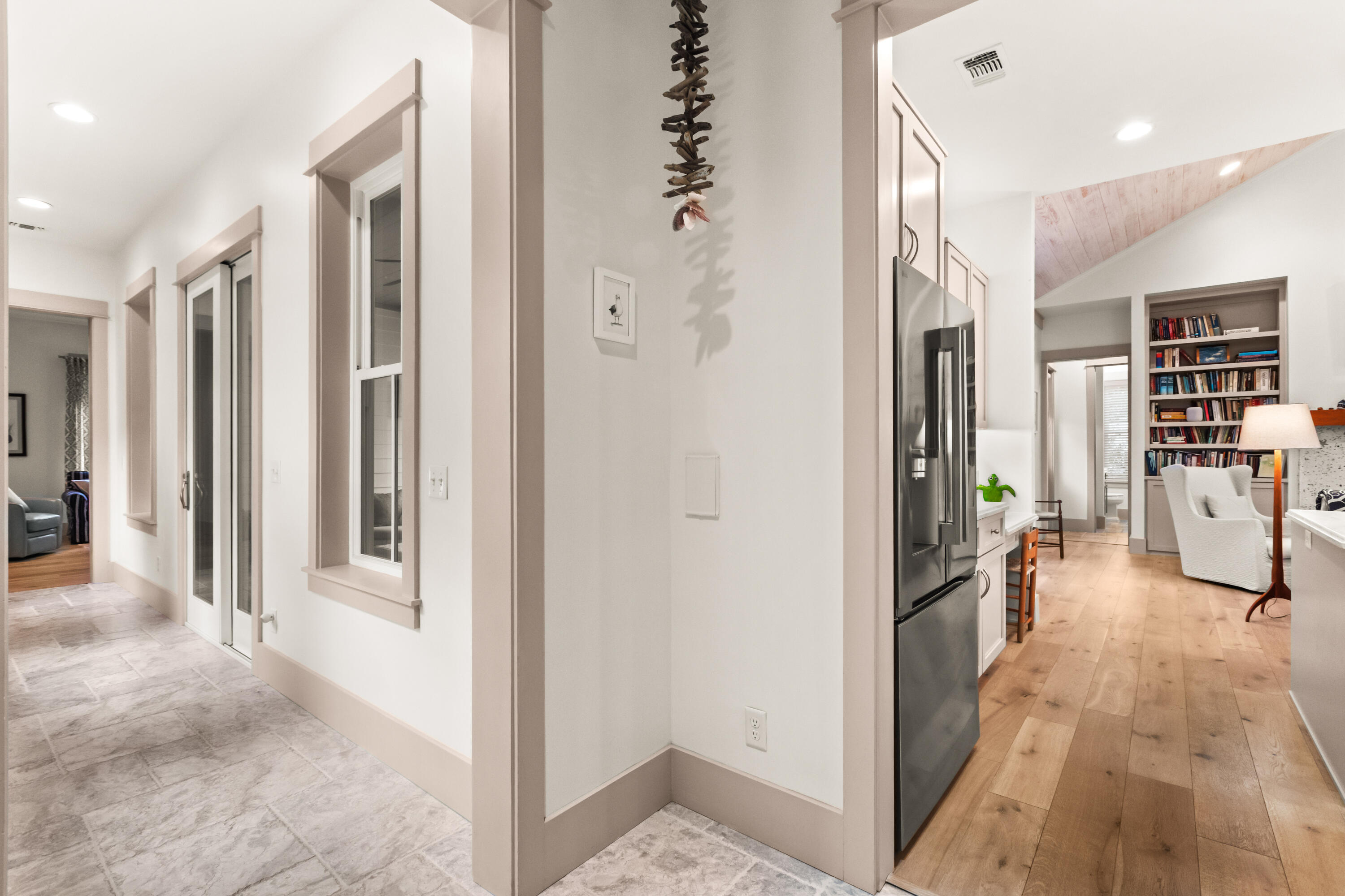 SEABREEZE FOREST - Residential