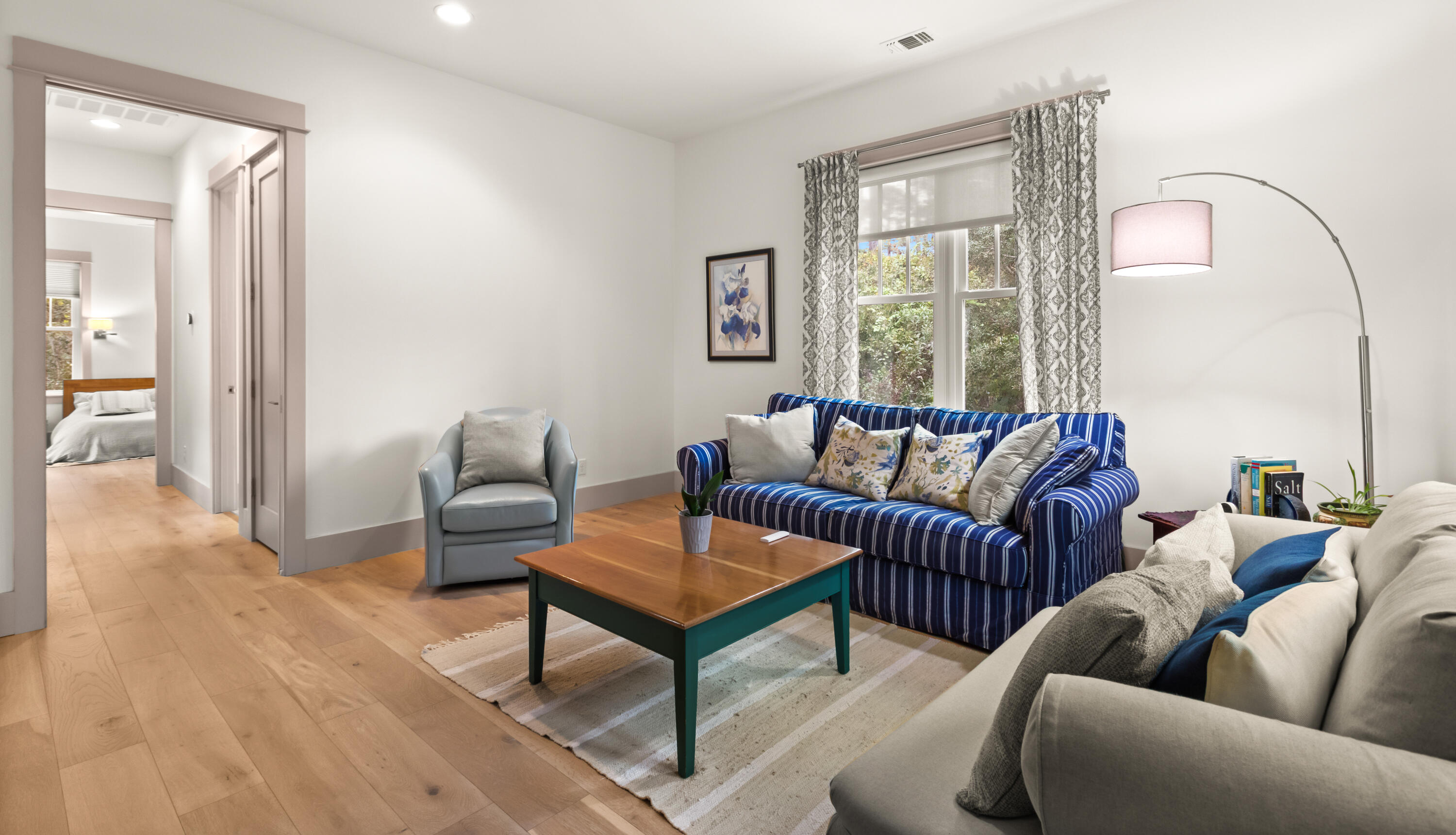 SEABREEZE FOREST - Residential