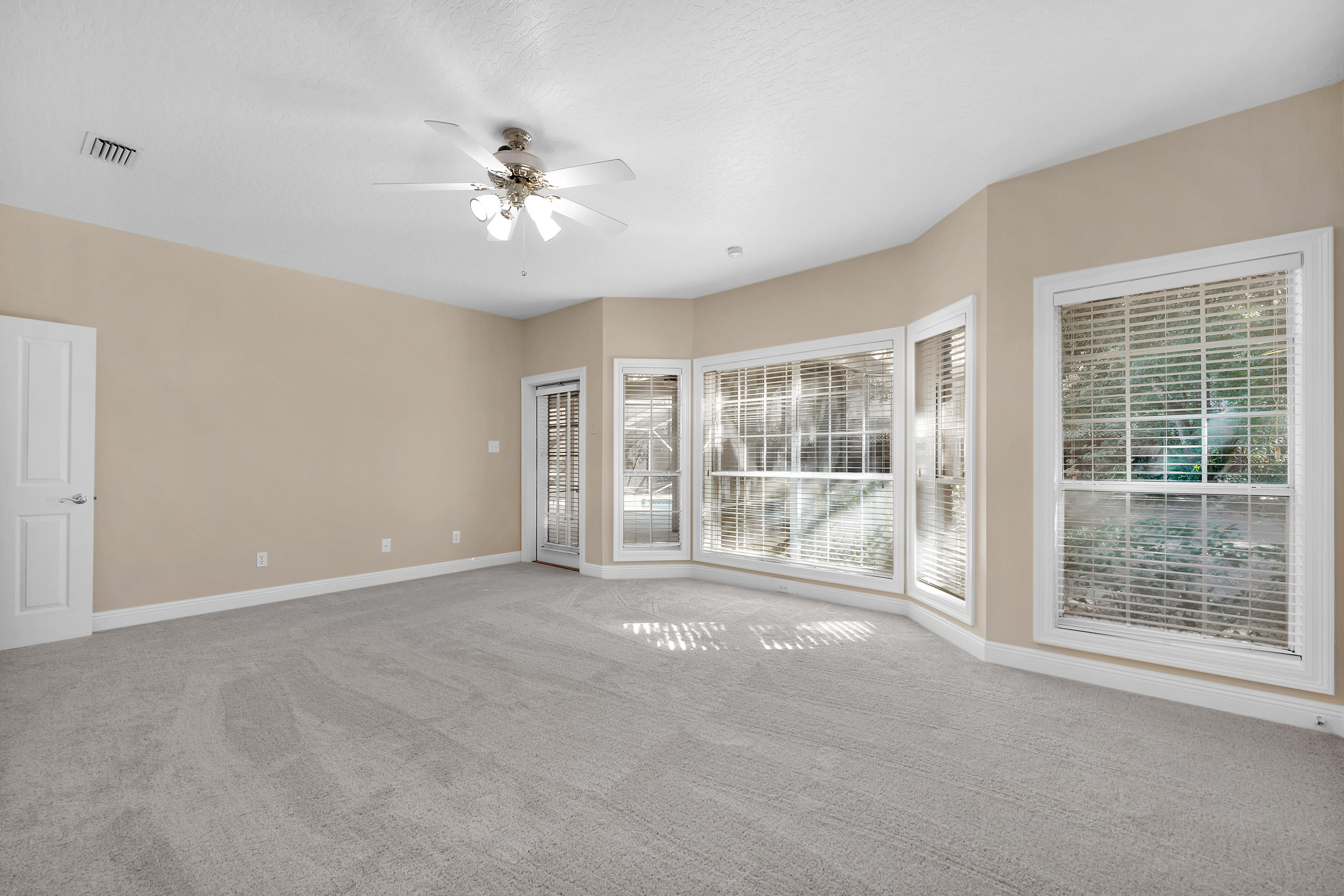 PALM SHORES FIRST ADDN - Residential