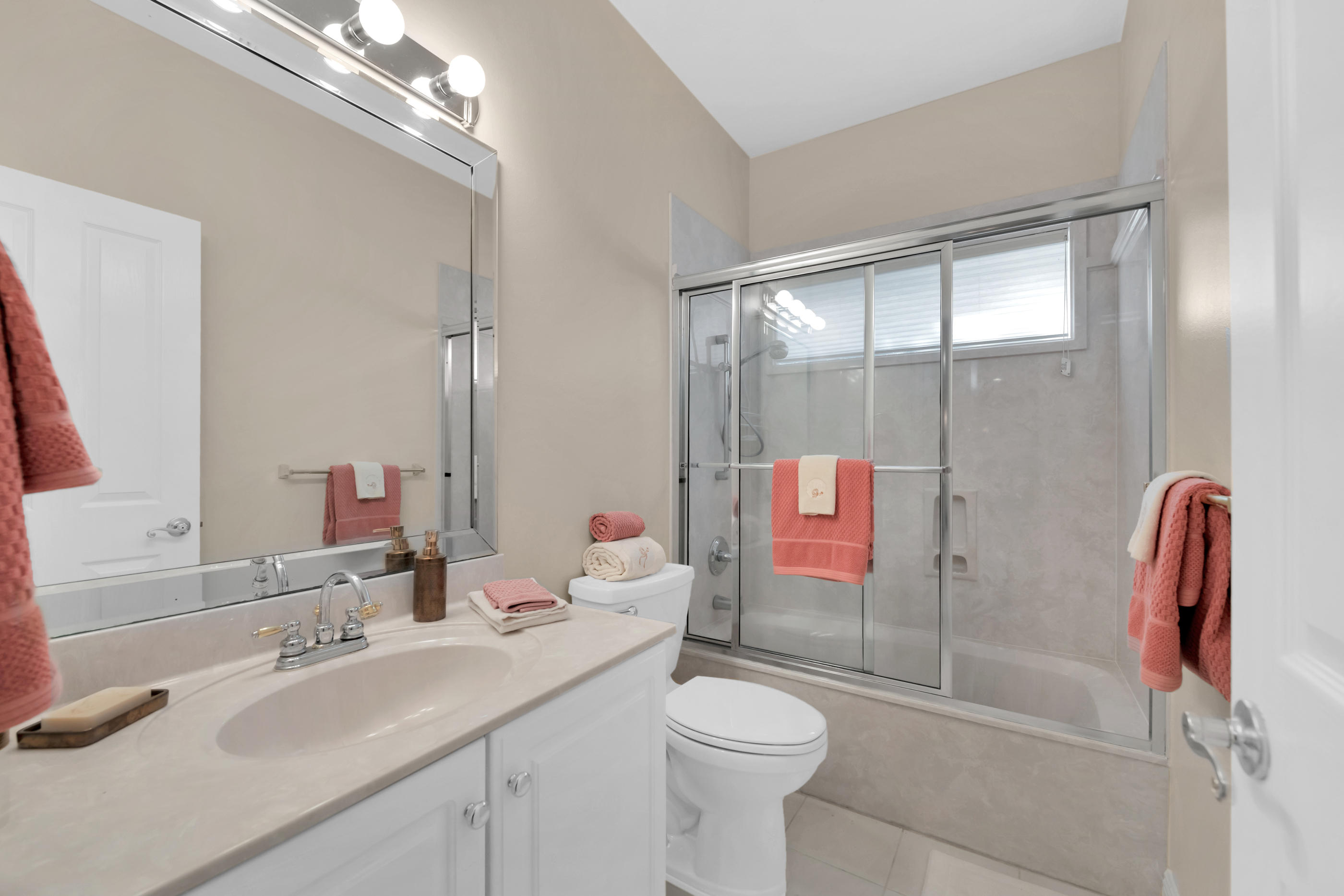 PALM SHORES FIRST ADDN - Residential